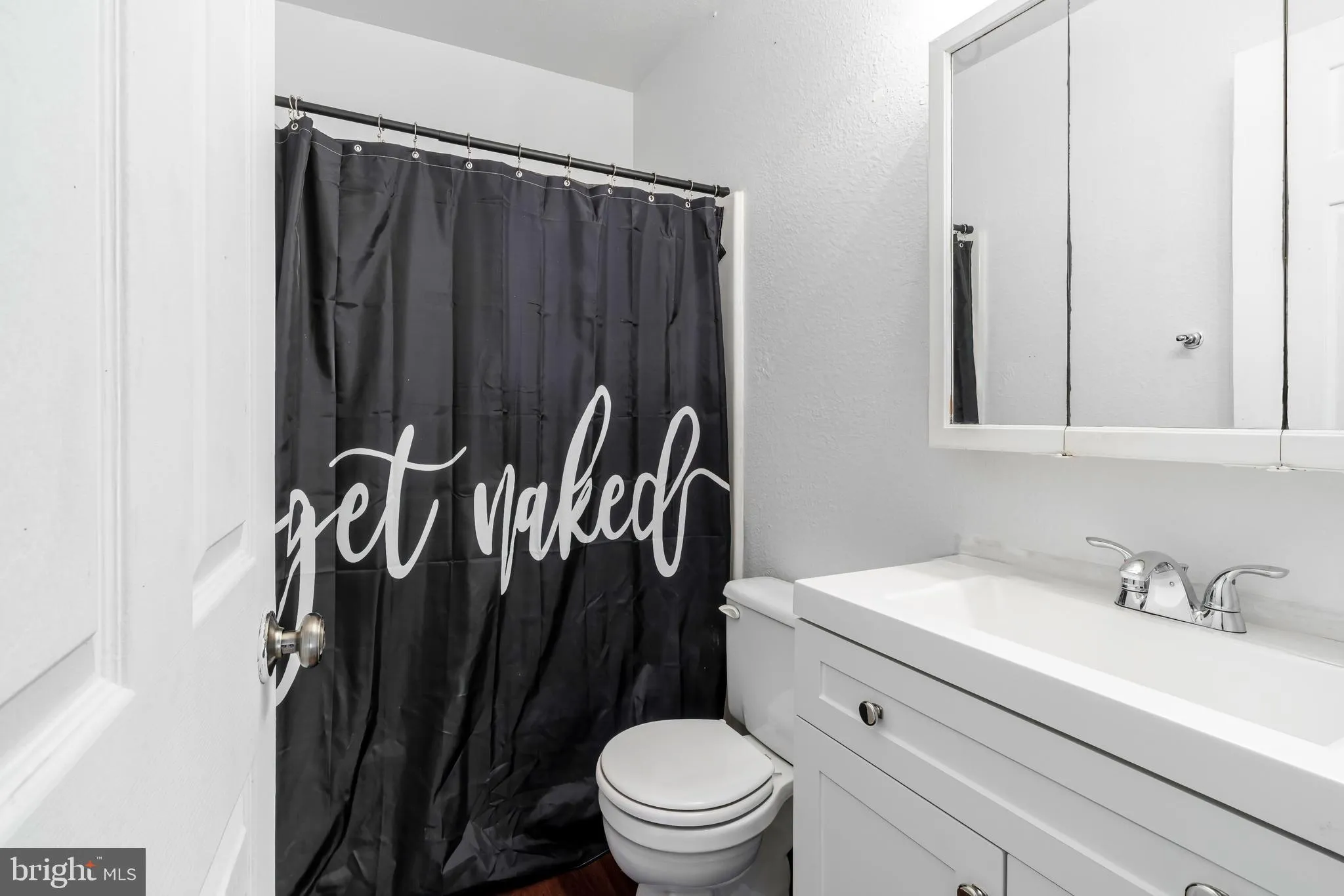 Mantua, New Jersey 08051, United States, 3 Bedrooms Bedrooms, ,3 BathroomsBathrooms,Residential,Pending,28345