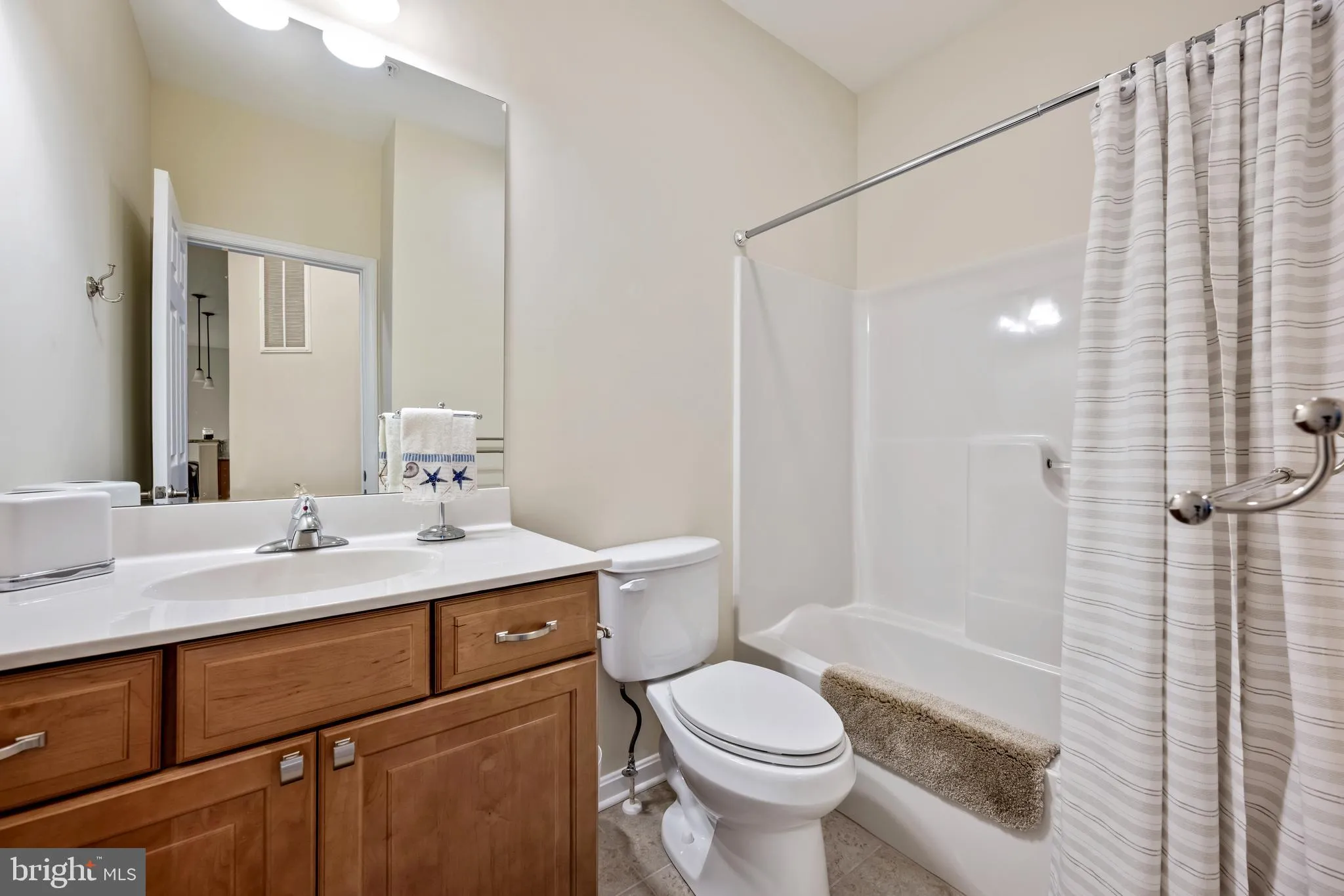 Rehoboth Beach, Delaware 19971, United States, 2 Bedrooms Bedrooms, ,2 BathroomsBathrooms,Residential,Active,228175