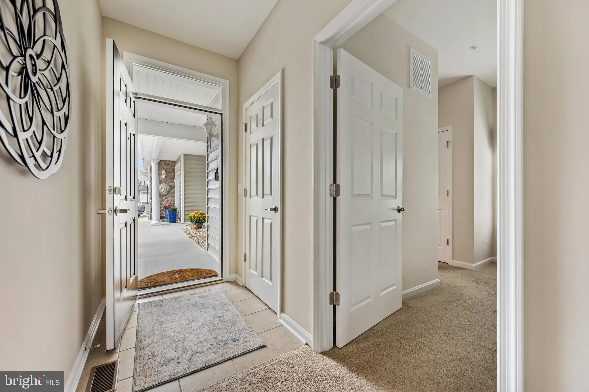 Rehoboth Beach, Delaware 19971, United States, 2 Bedrooms Bedrooms, ,2 BathroomsBathrooms,Residential,Active,228175