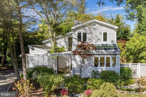 14 Wheatsheaf Lane, Princeton, NJ MLS: NJME2058232