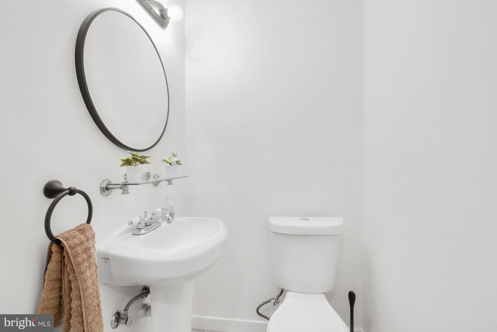 POINT BREEZE - Residential Lease