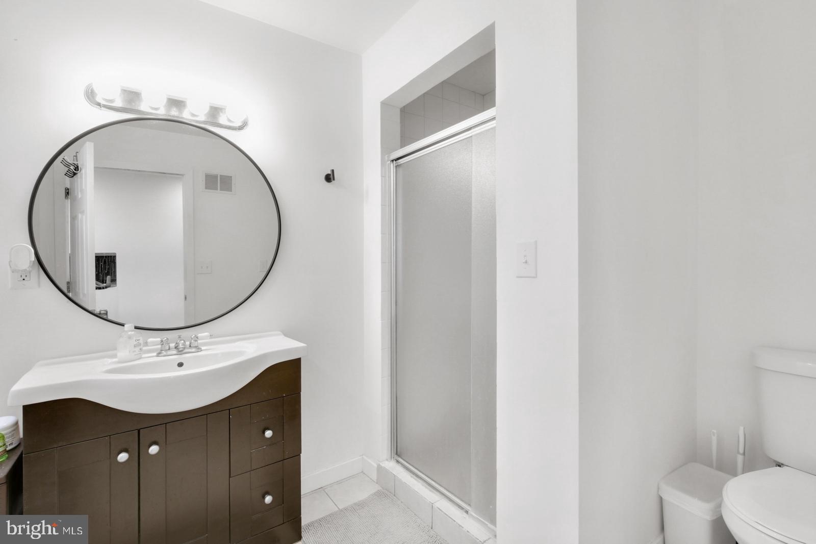 POINT BREEZE - Residential Lease