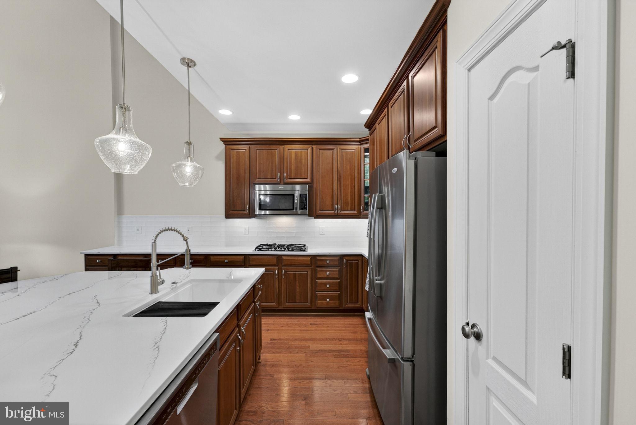 LOUDOUN VALLEY ESTATES 2 - Residential