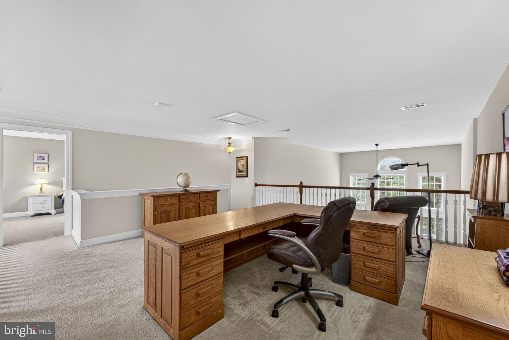 LOUDOUN VALLEY ESTATES 2 - Residential