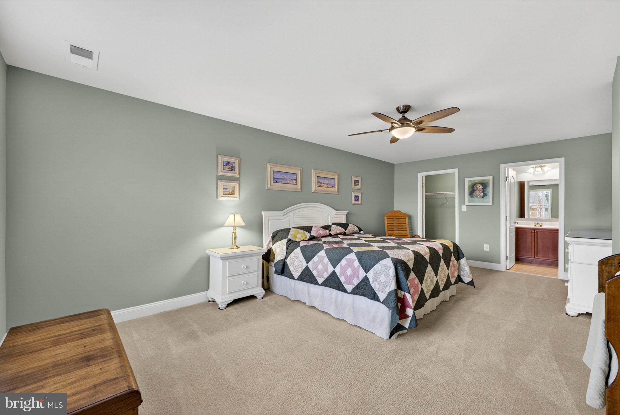 LOUDOUN VALLEY ESTATES 2 - Residential