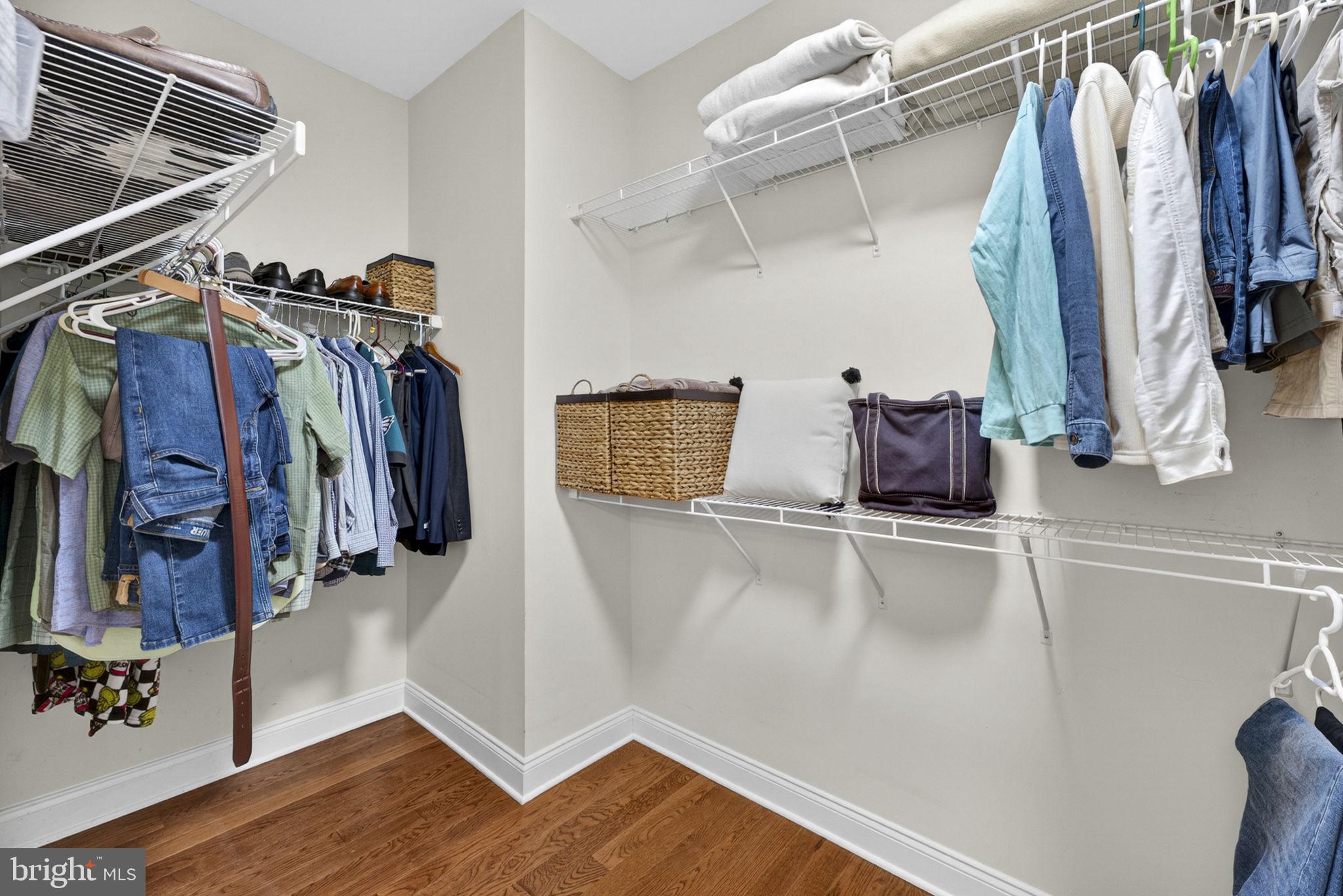 LOUDOUN VALLEY ESTATES 2 - Residential