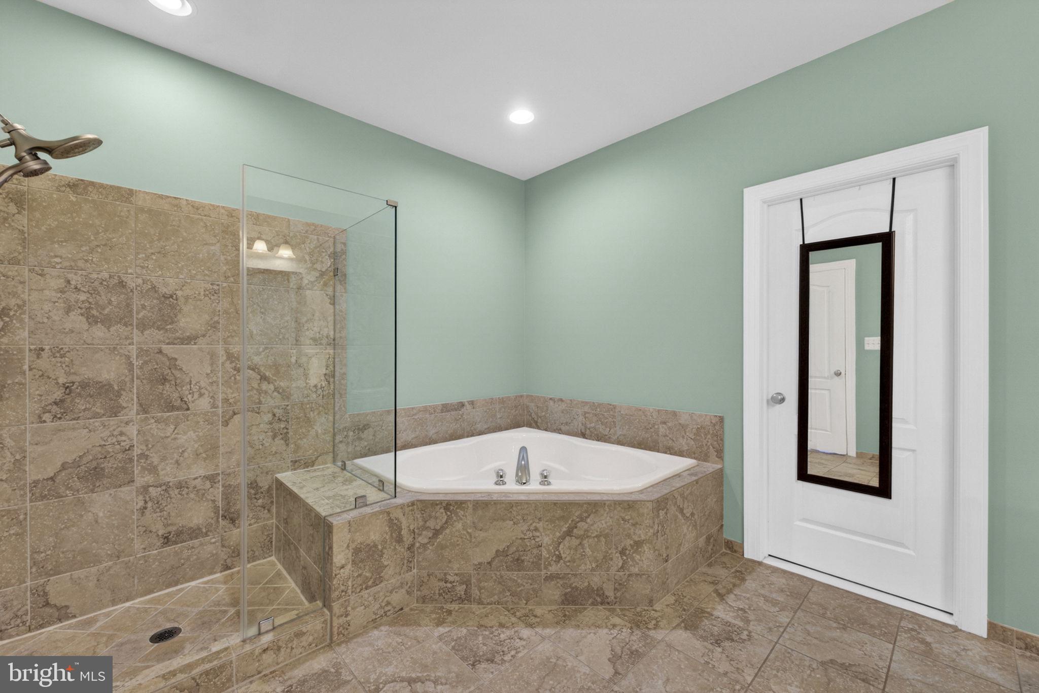 LOUDOUN VALLEY ESTATES 2 - Residential