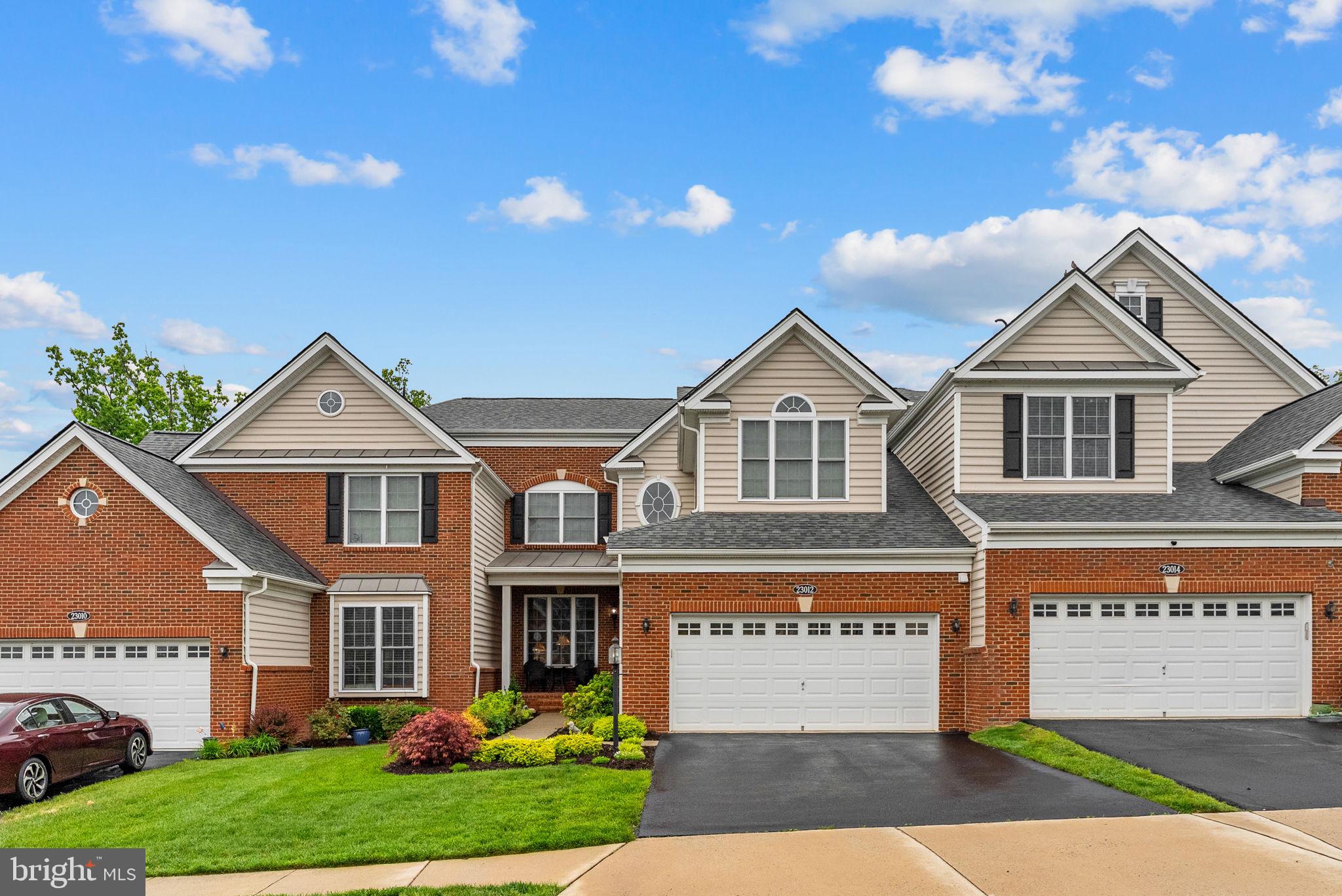 LOUDOUN VALLEY ESTATES 2 - Residential