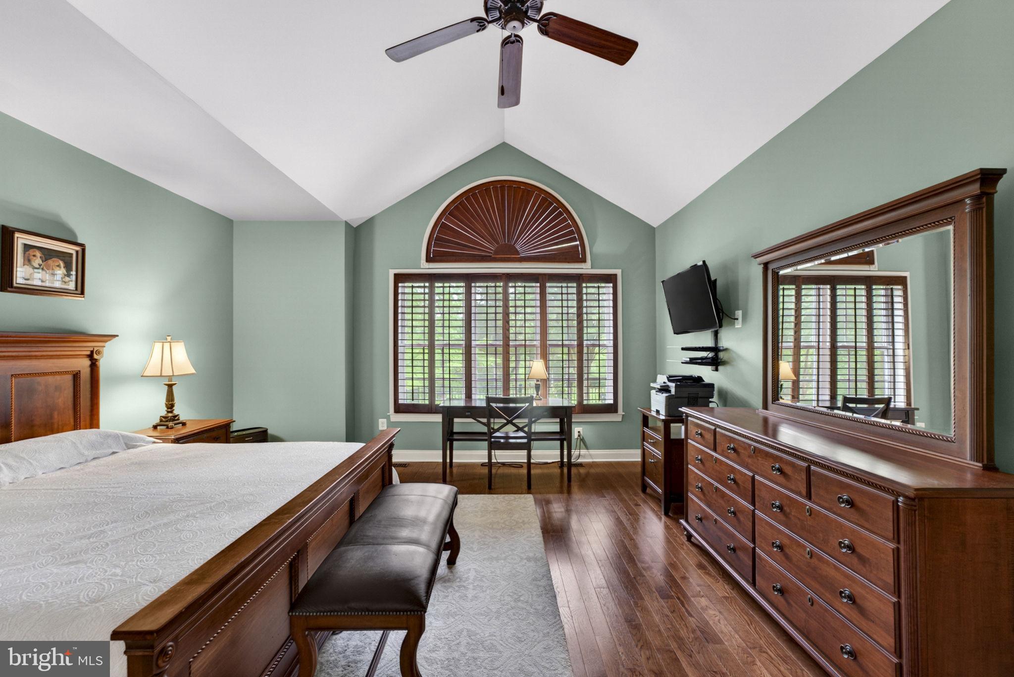 LOUDOUN VALLEY ESTATES 2 - Residential