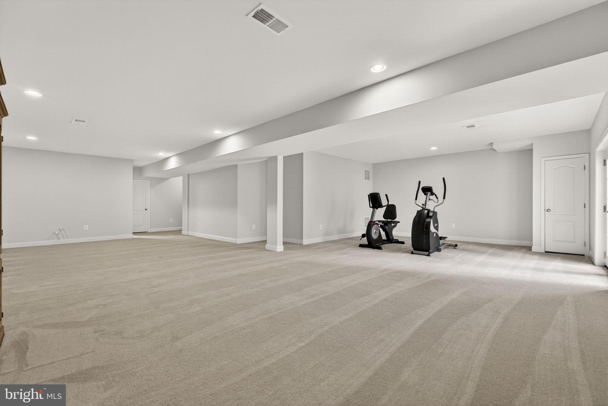 LOUDOUN VALLEY ESTATES 2 - Residential
