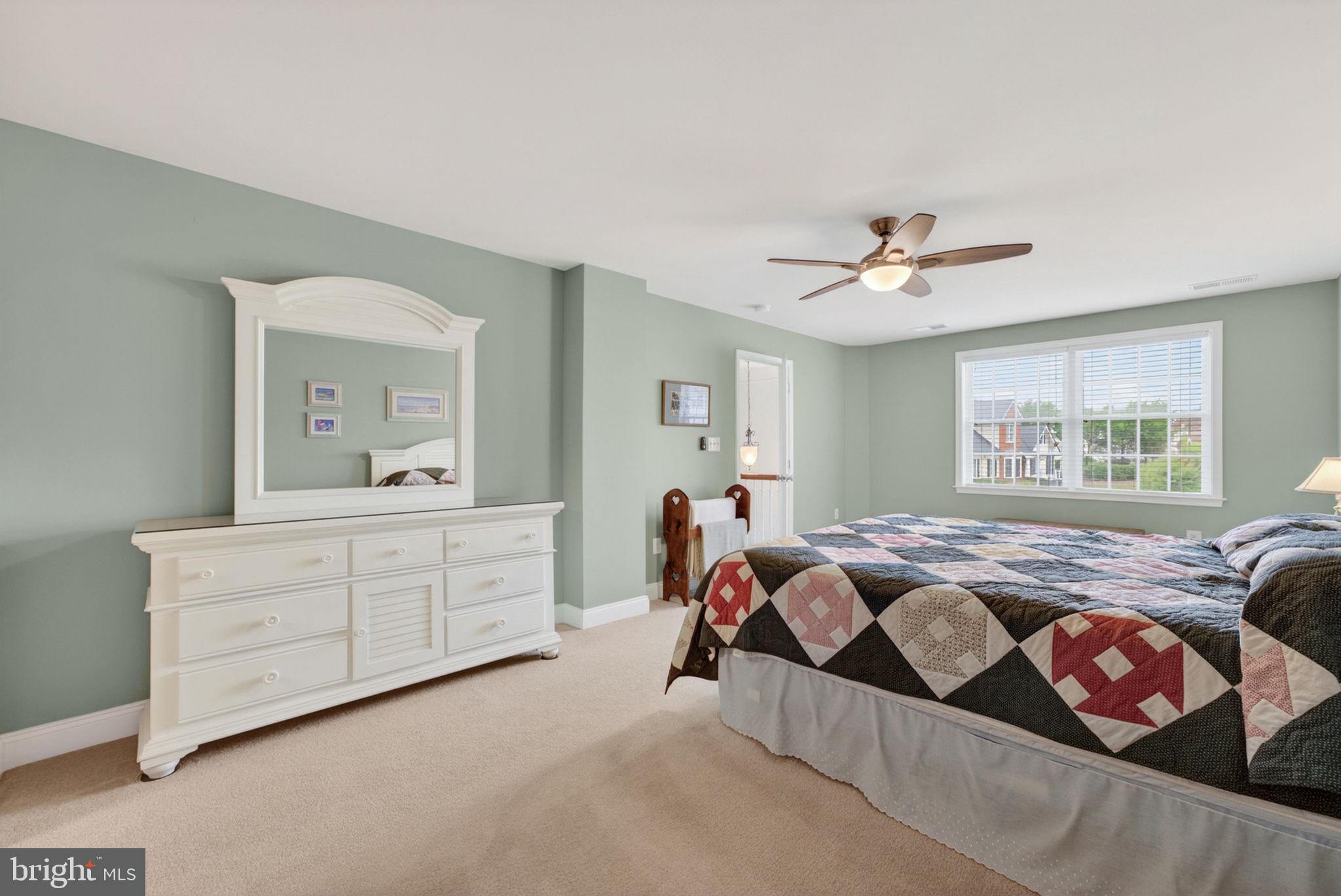 LOUDOUN VALLEY ESTATES 2 - Residential