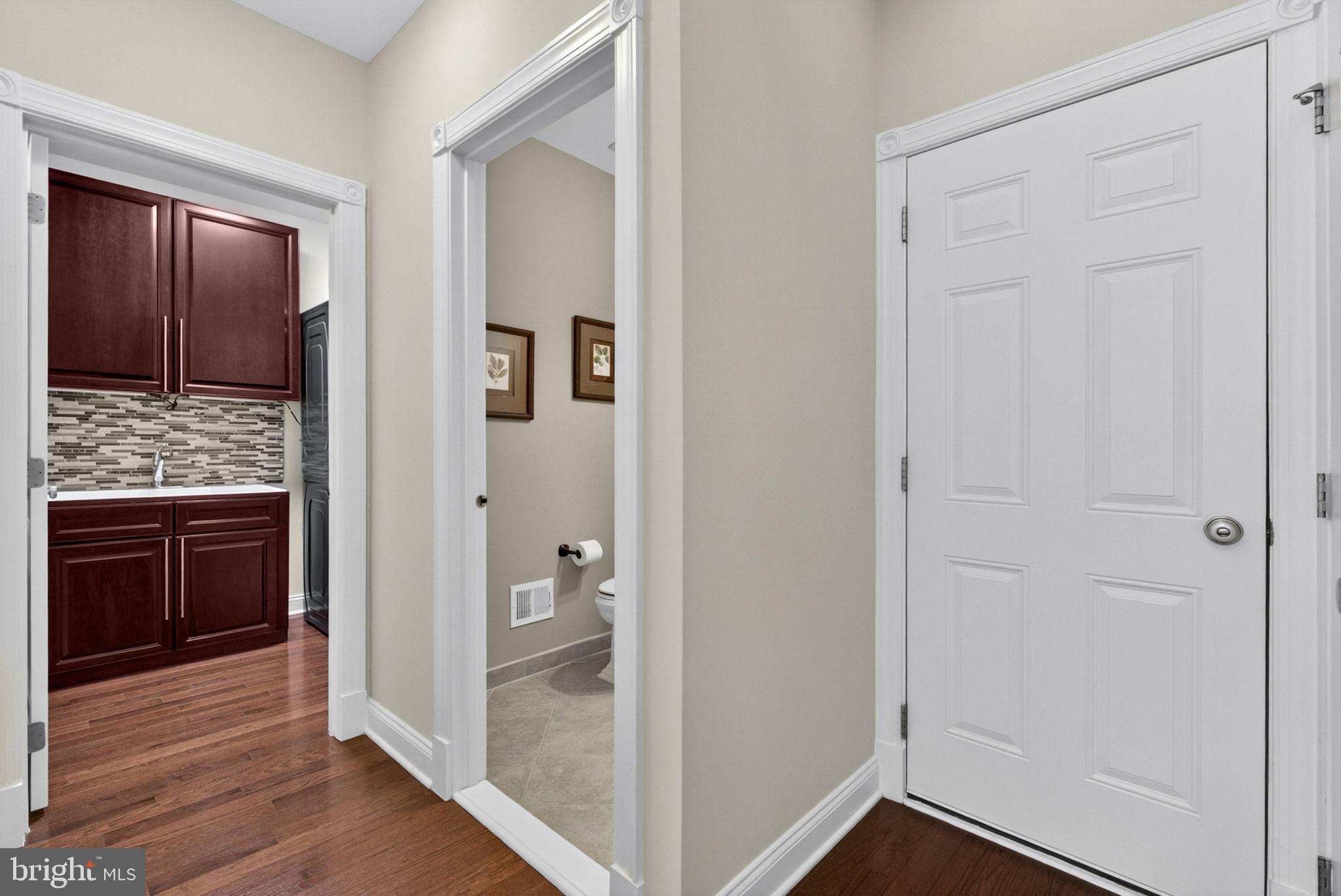 LOUDOUN VALLEY ESTATES 2 - Residential