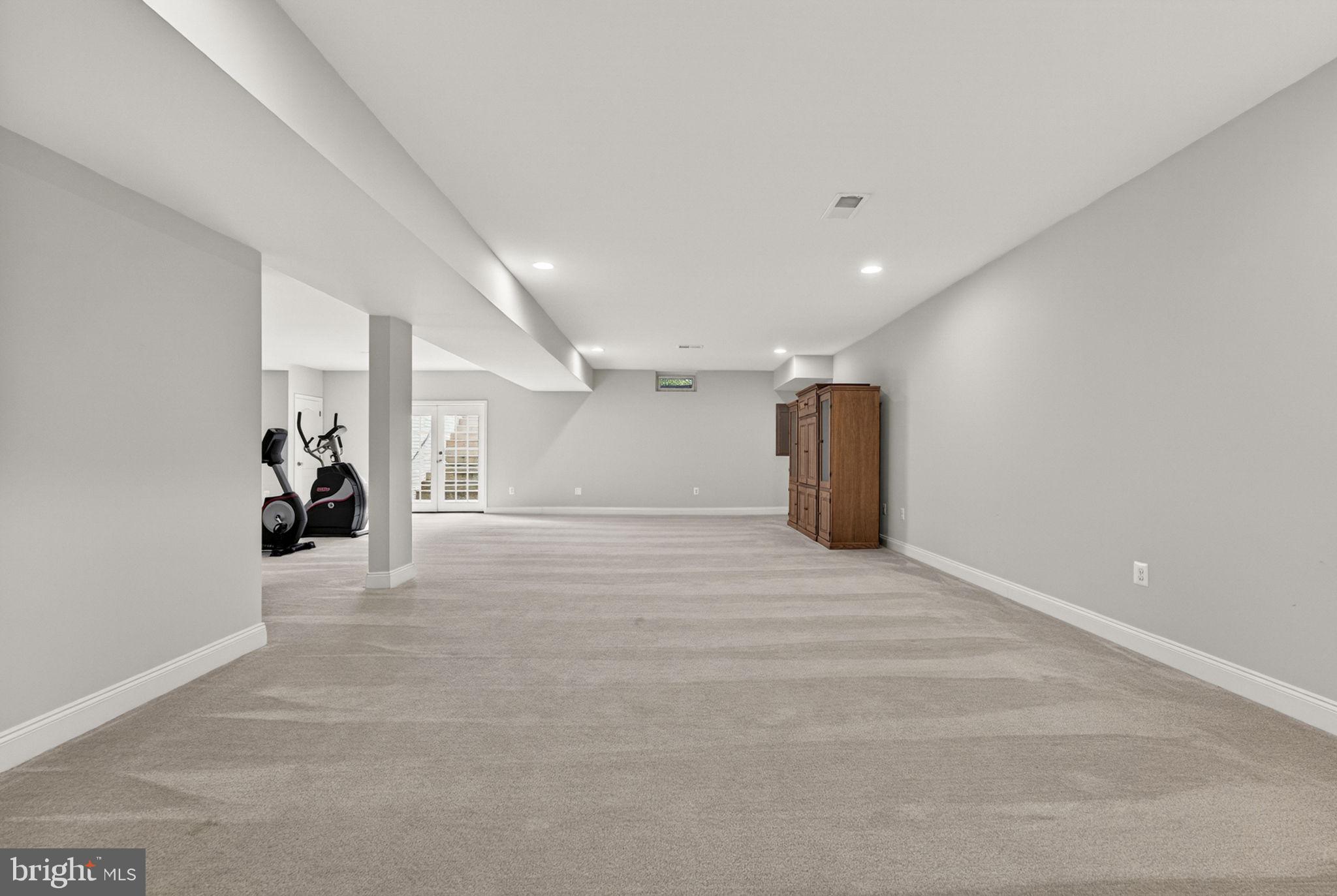 LOUDOUN VALLEY ESTATES 2 - Residential