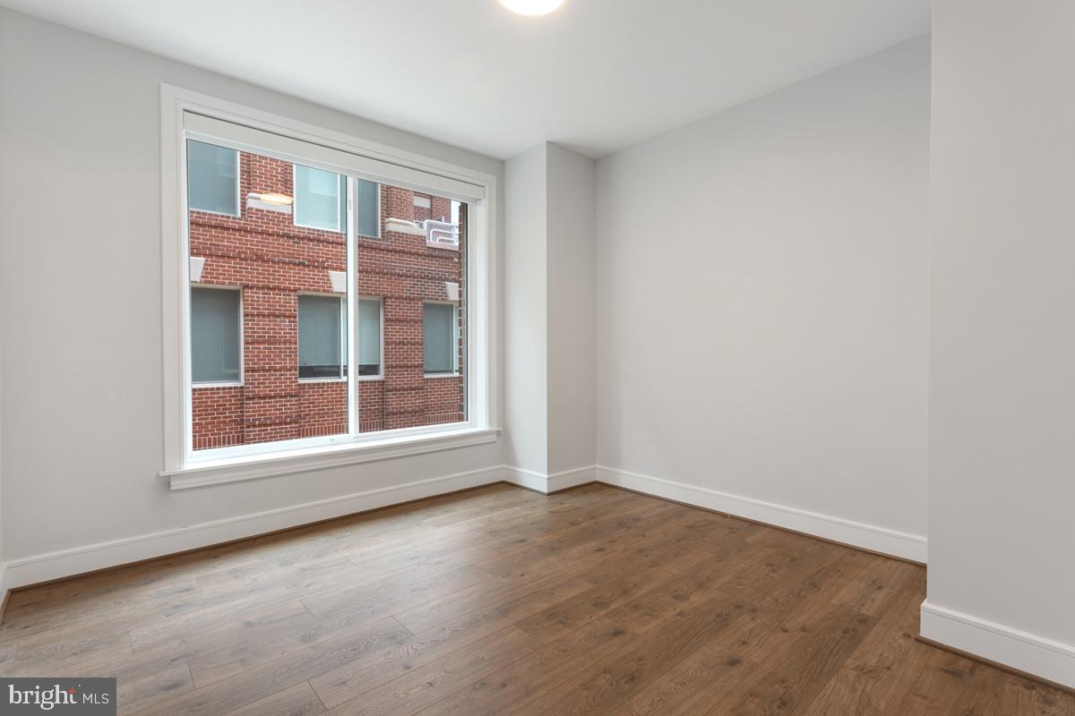 OLD TOWN NORTH - Residential