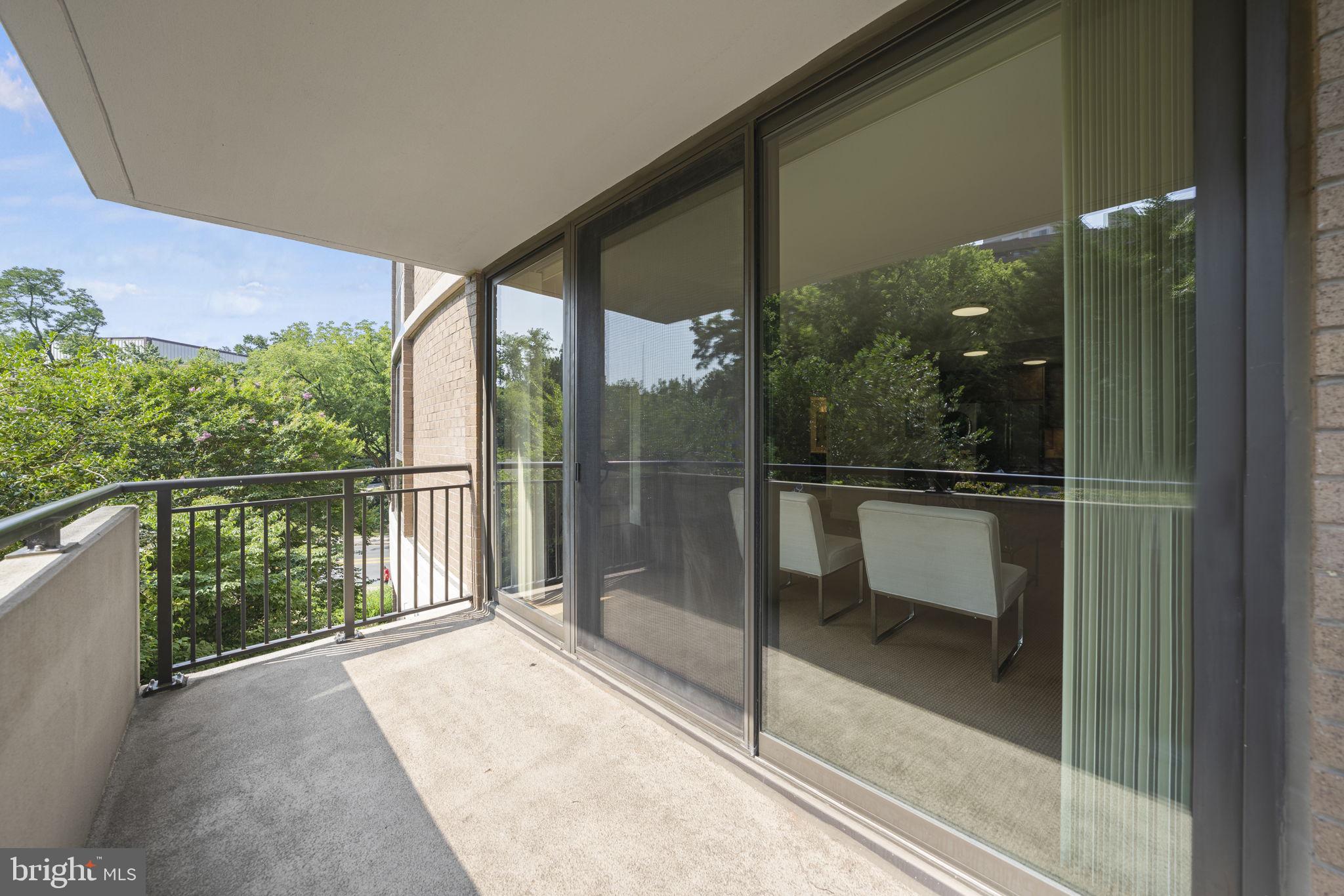 FRIENDSHIP HEIGHTS - Residential