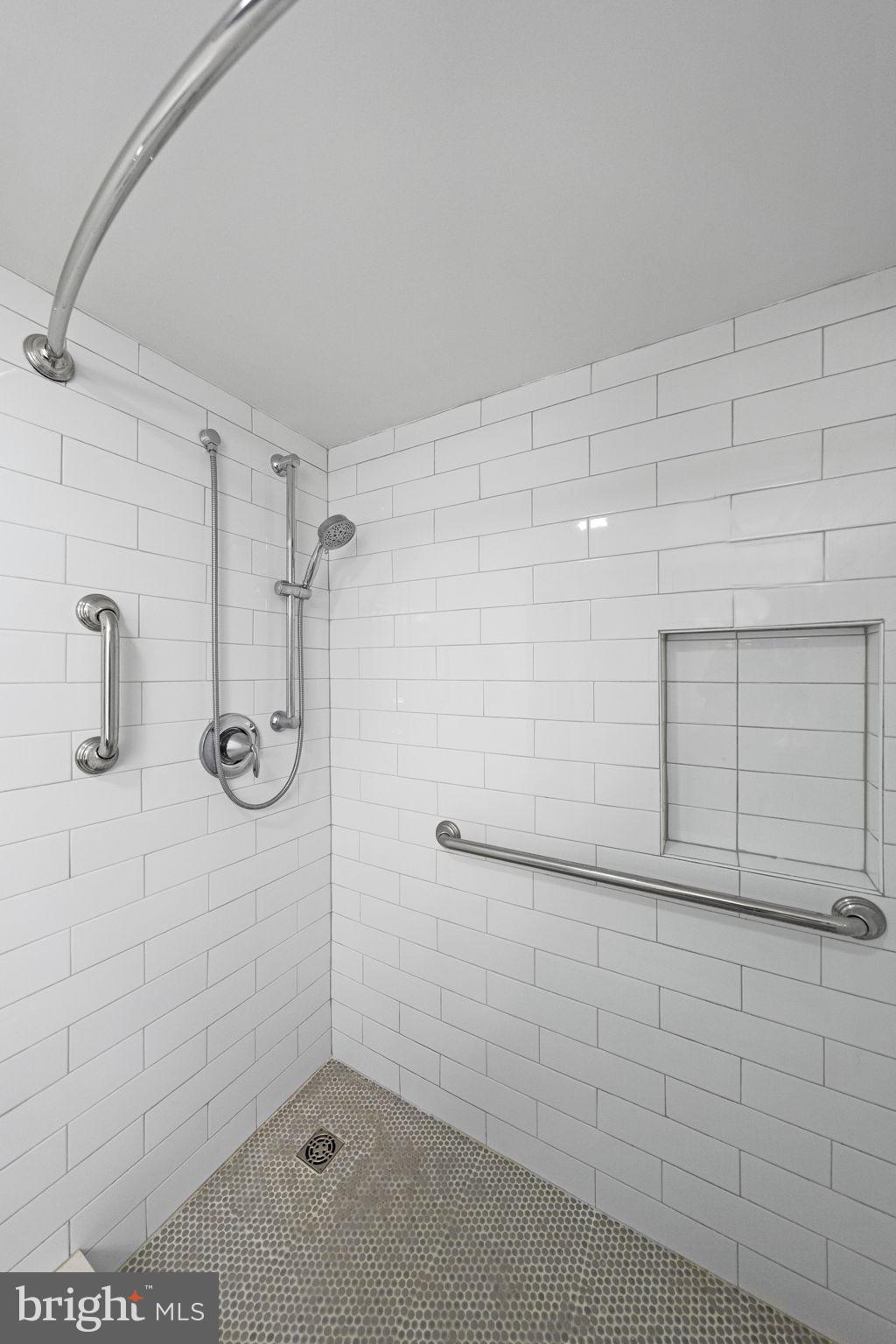 FRIENDSHIP HEIGHTS - Residential