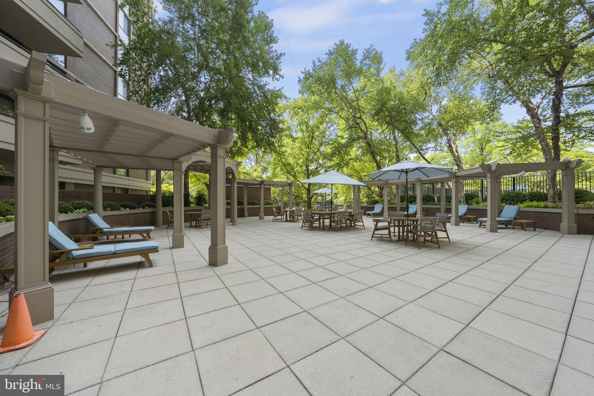 FRIENDSHIP HEIGHTS - Residential