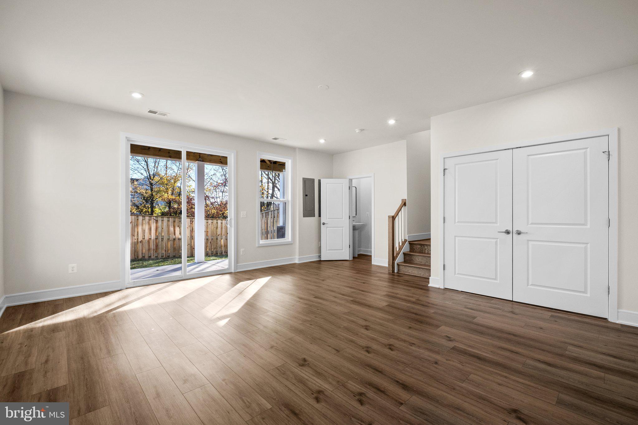 PROSPERITY PLAINS - Residential