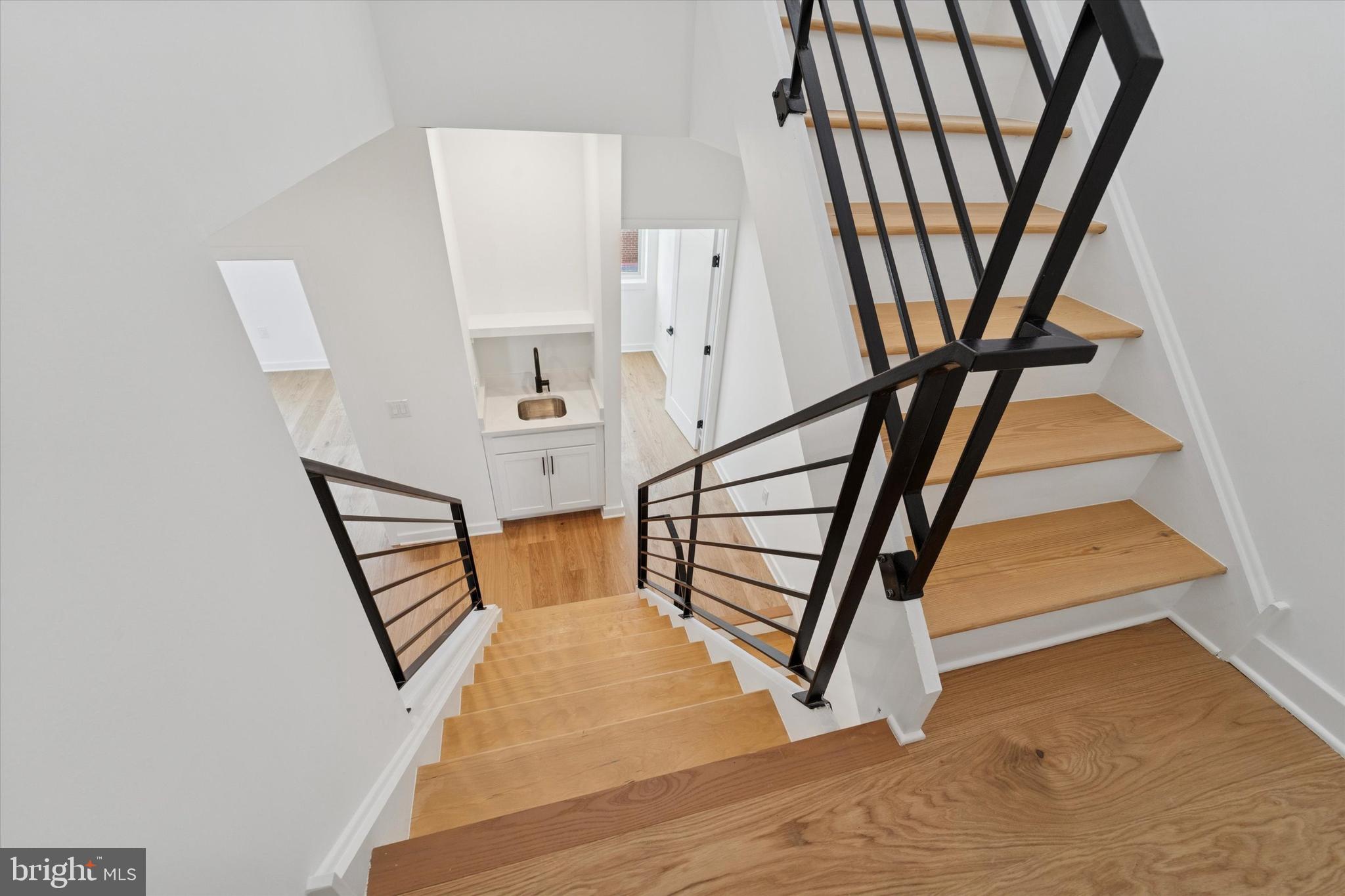 PORT RICHMOND - Residential