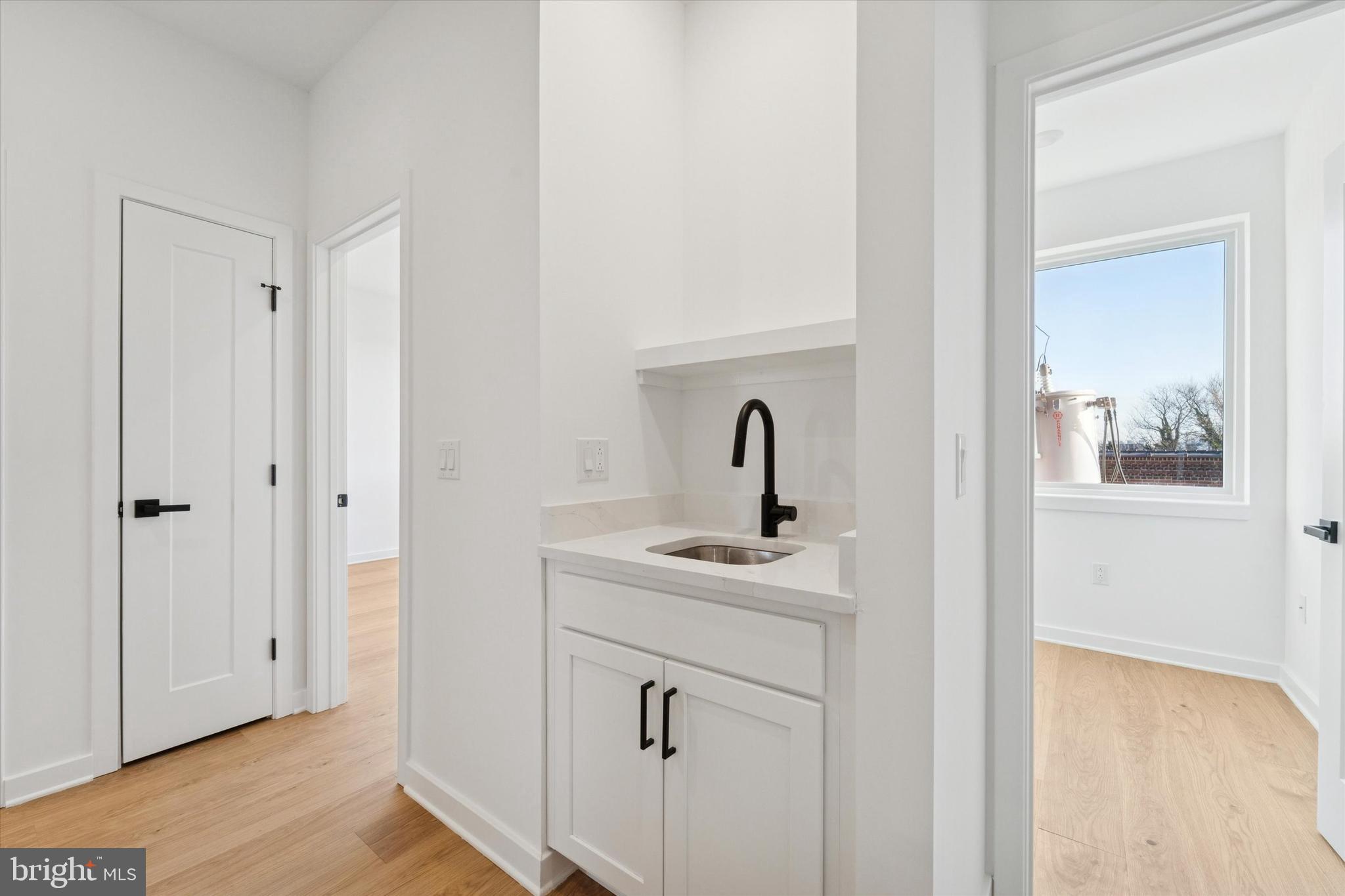 PORT RICHMOND - Residential