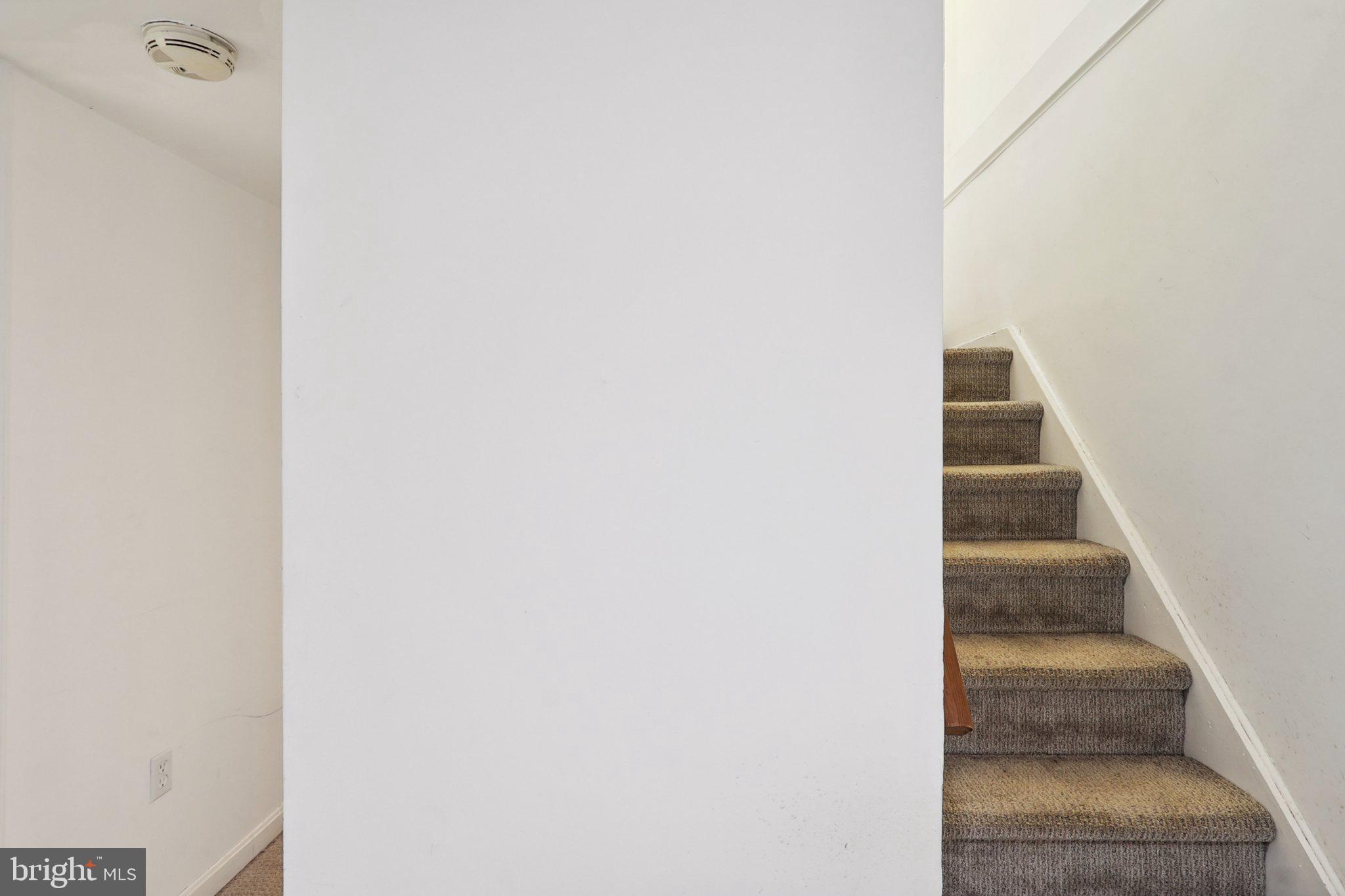 BURNING TREE MANOR - Residential