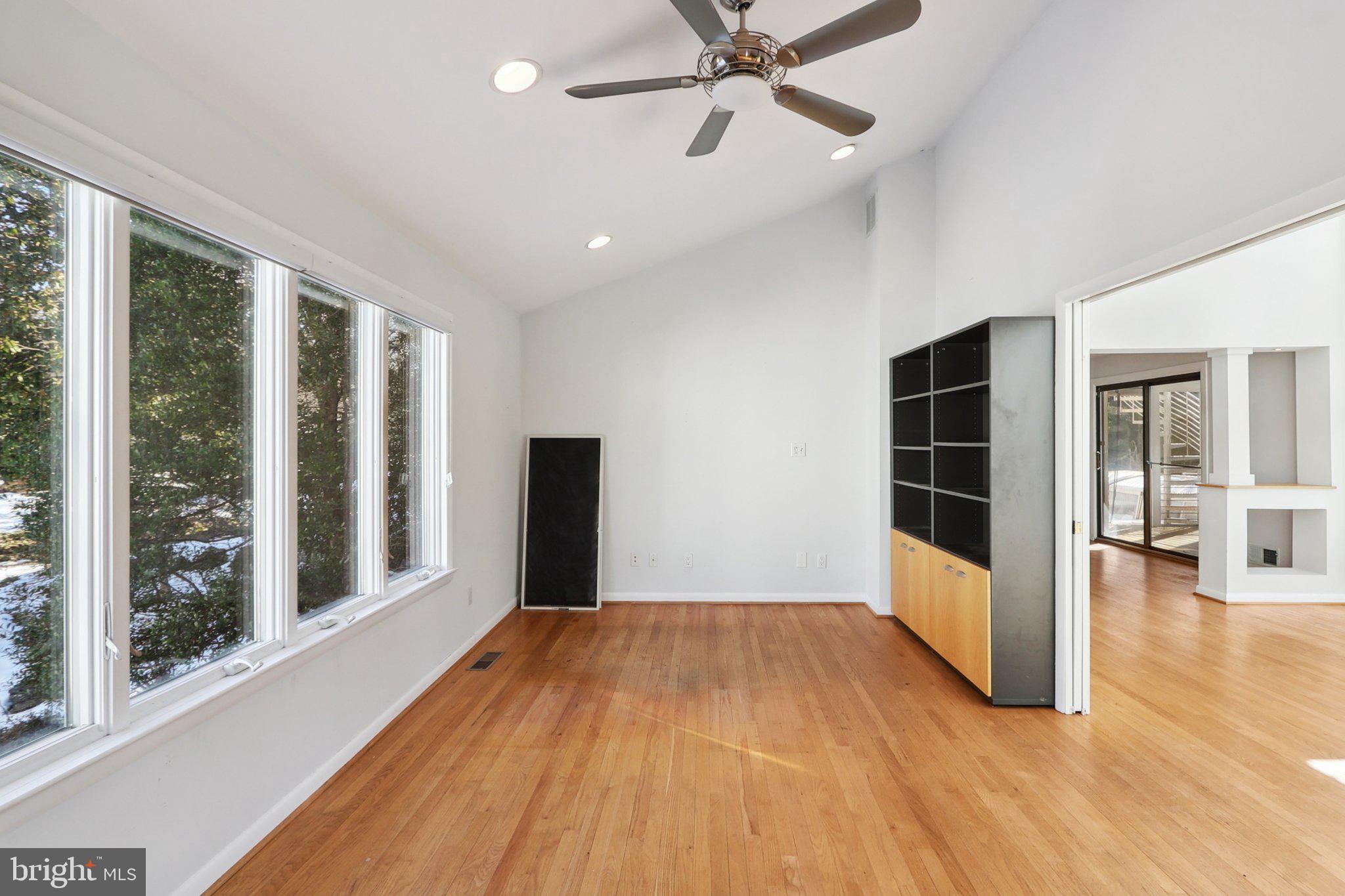 BURNING TREE MANOR - Residential