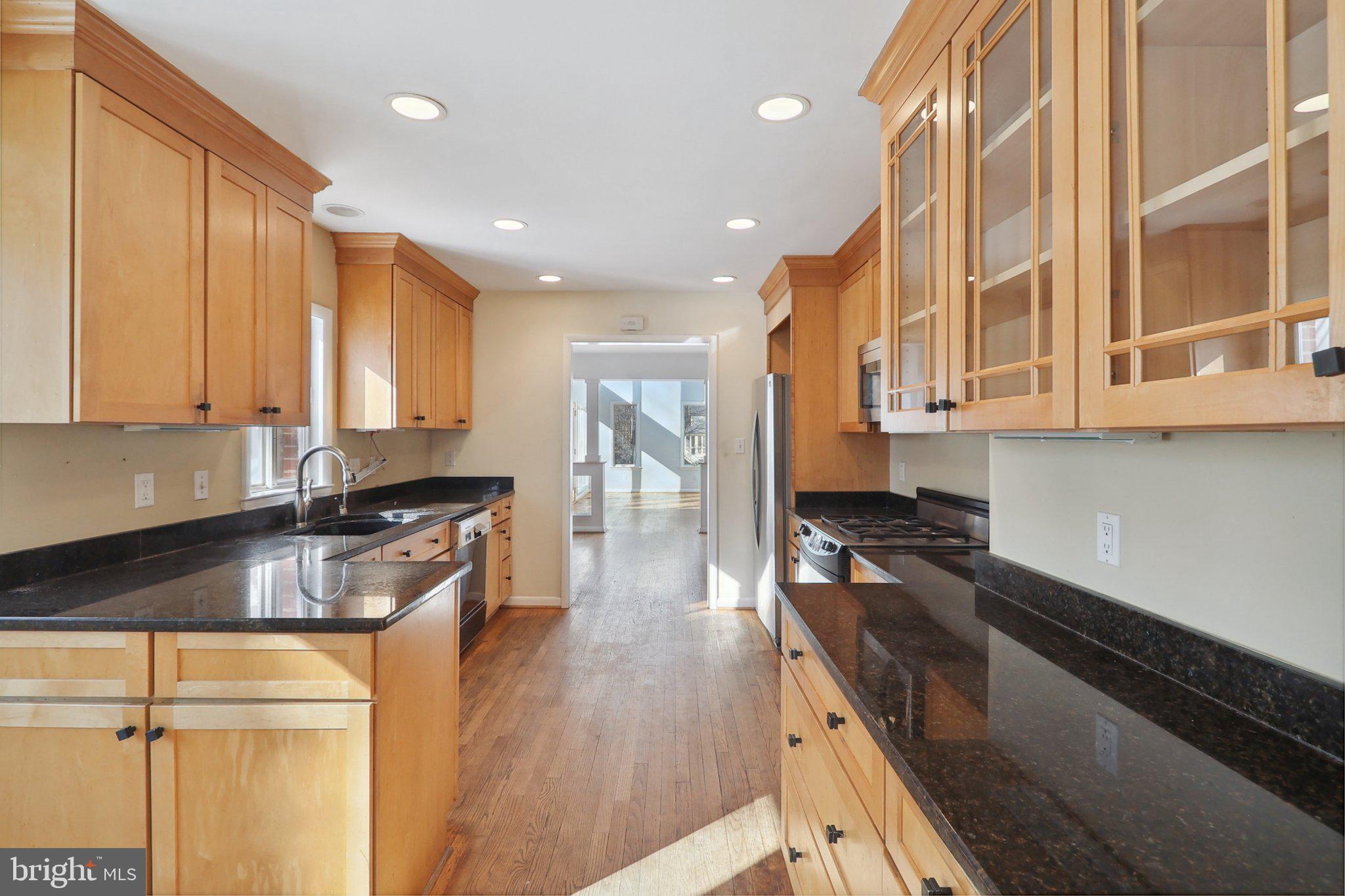 BURNING TREE MANOR - Residential