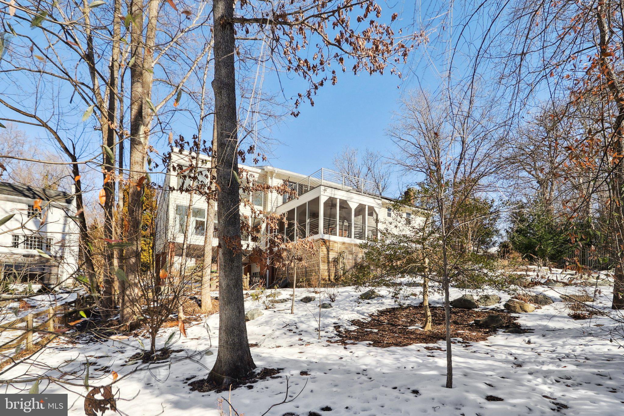 BURNING TREE MANOR - Residential