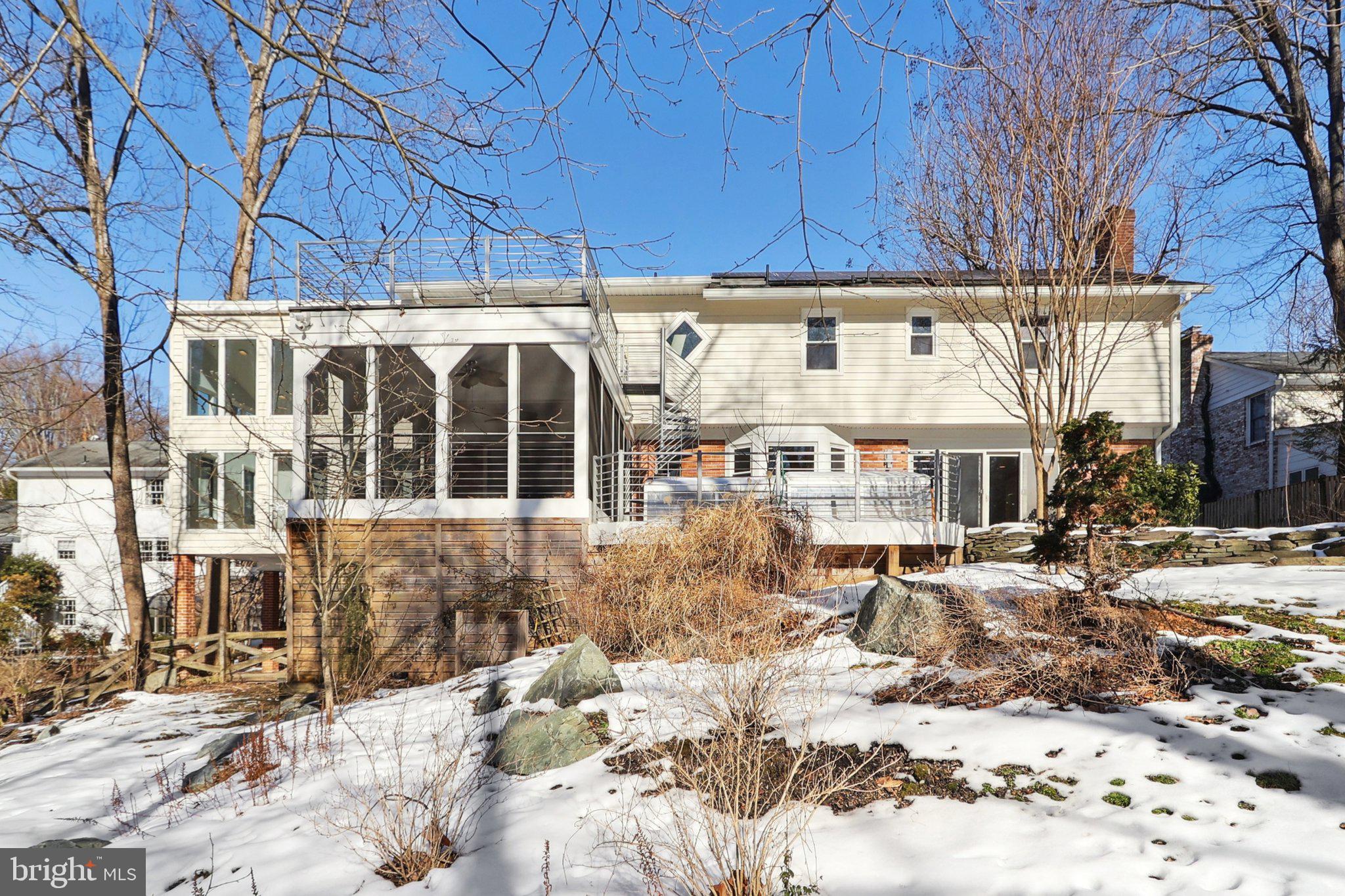 BURNING TREE MANOR - Residential