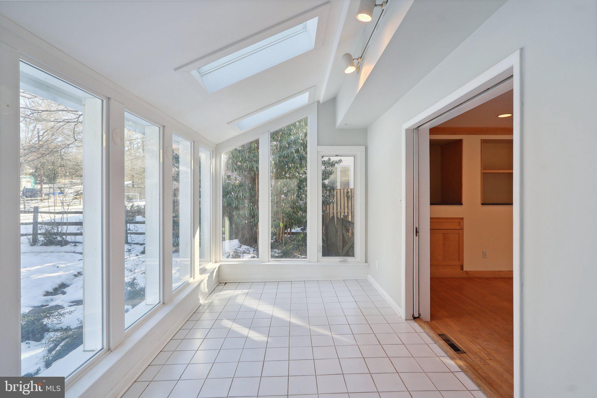 BURNING TREE MANOR - Residential