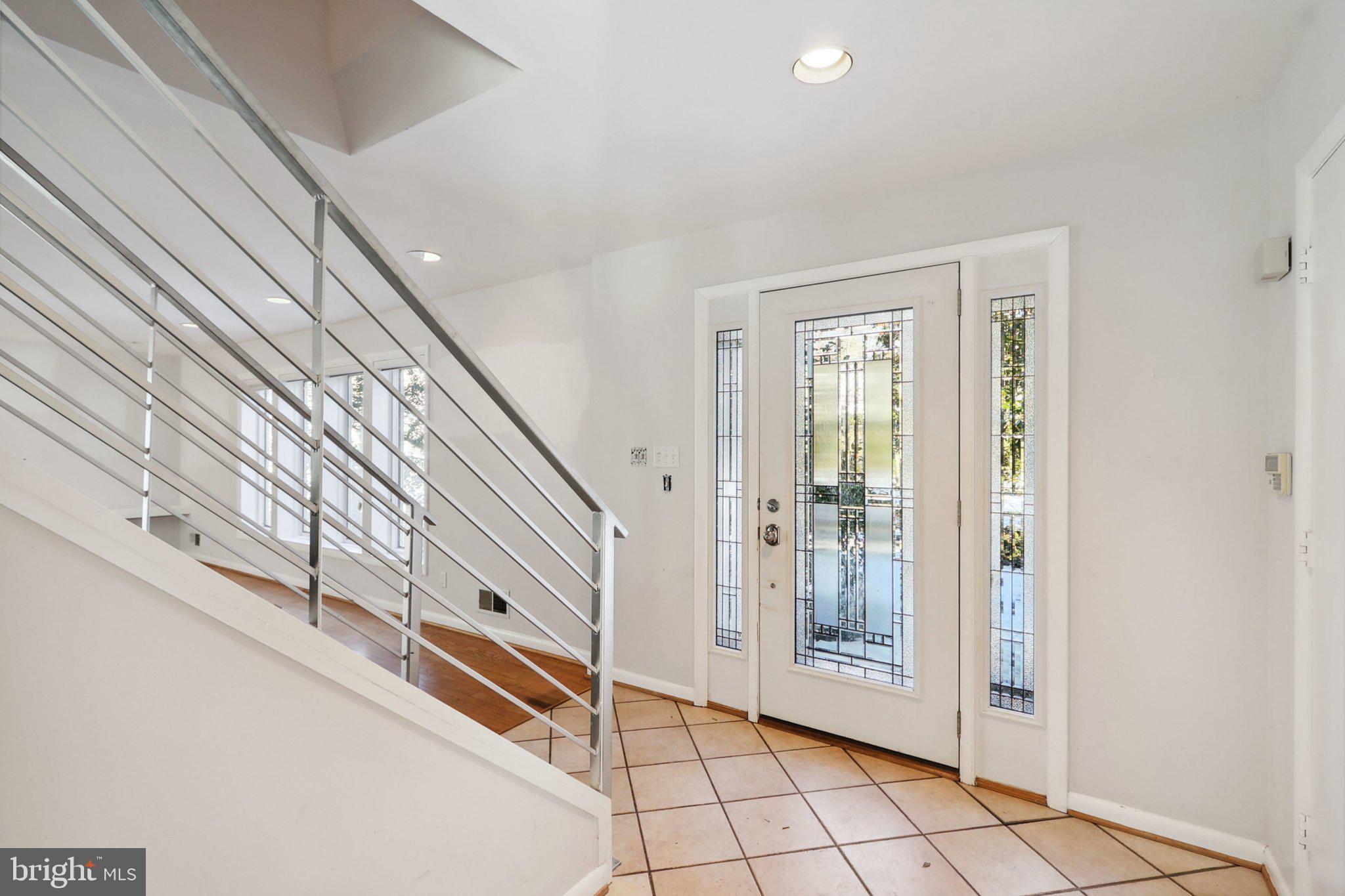 BURNING TREE MANOR - Residential