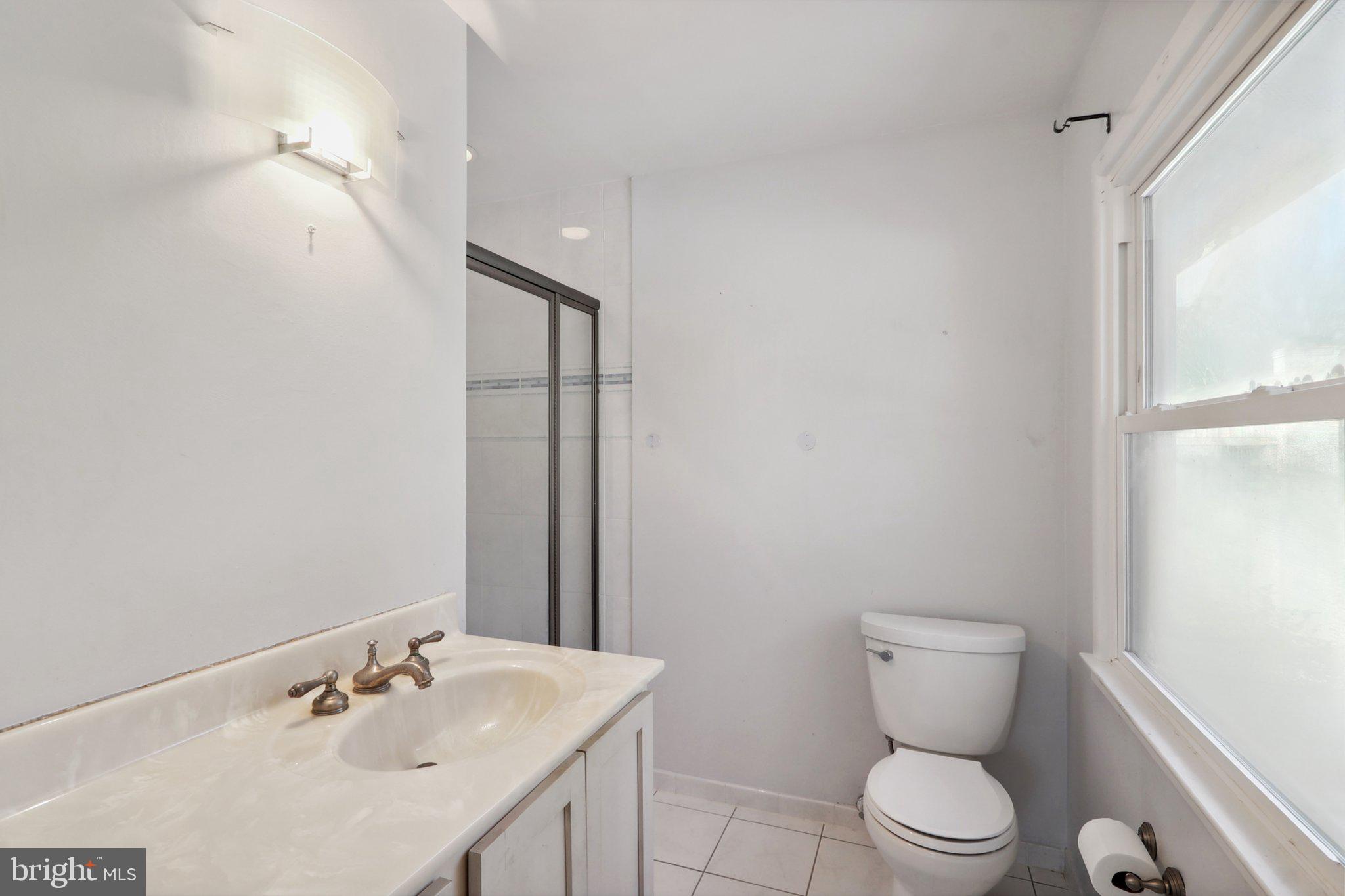 BURNING TREE MANOR - Residential