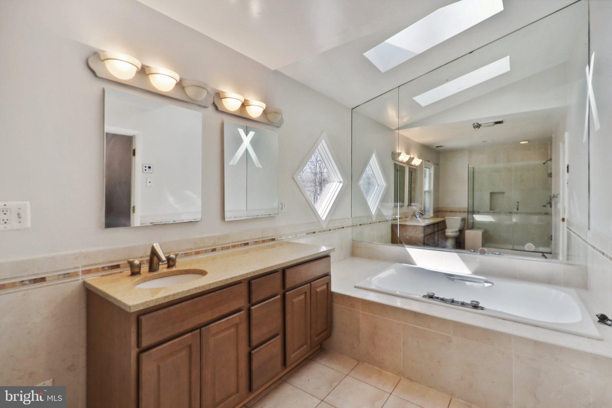 BURNING TREE MANOR - Residential