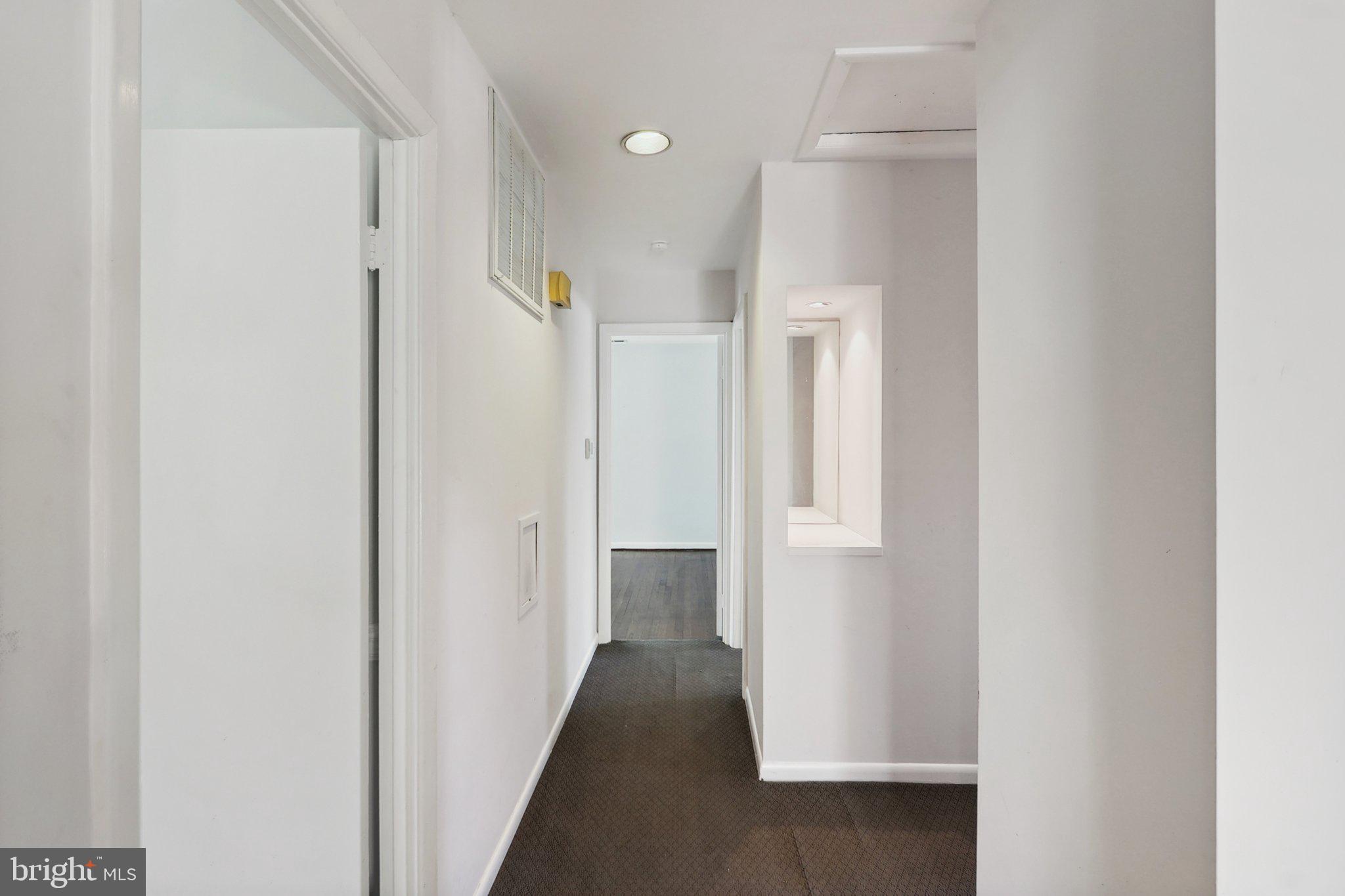 BURNING TREE MANOR - Residential