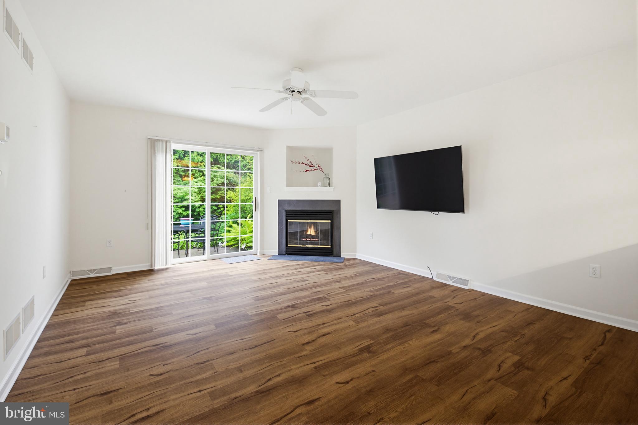 BRIGHTON - Residential