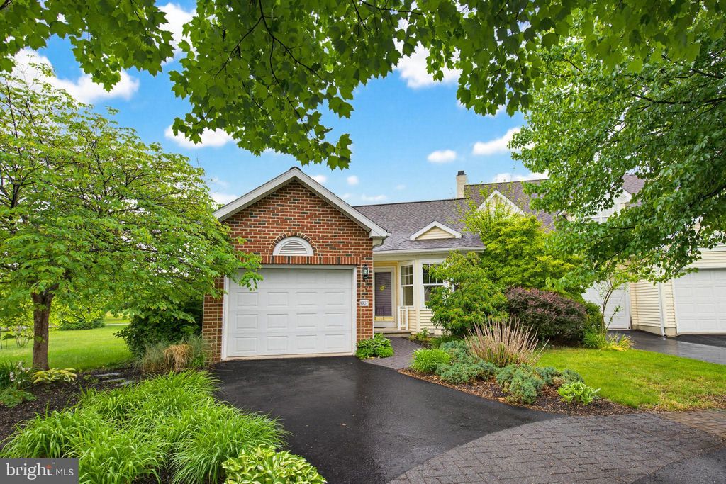 Photo of 1037 Kent Garden Gdn, LITITZ, PA 17543 (MLS # PALA2088740)