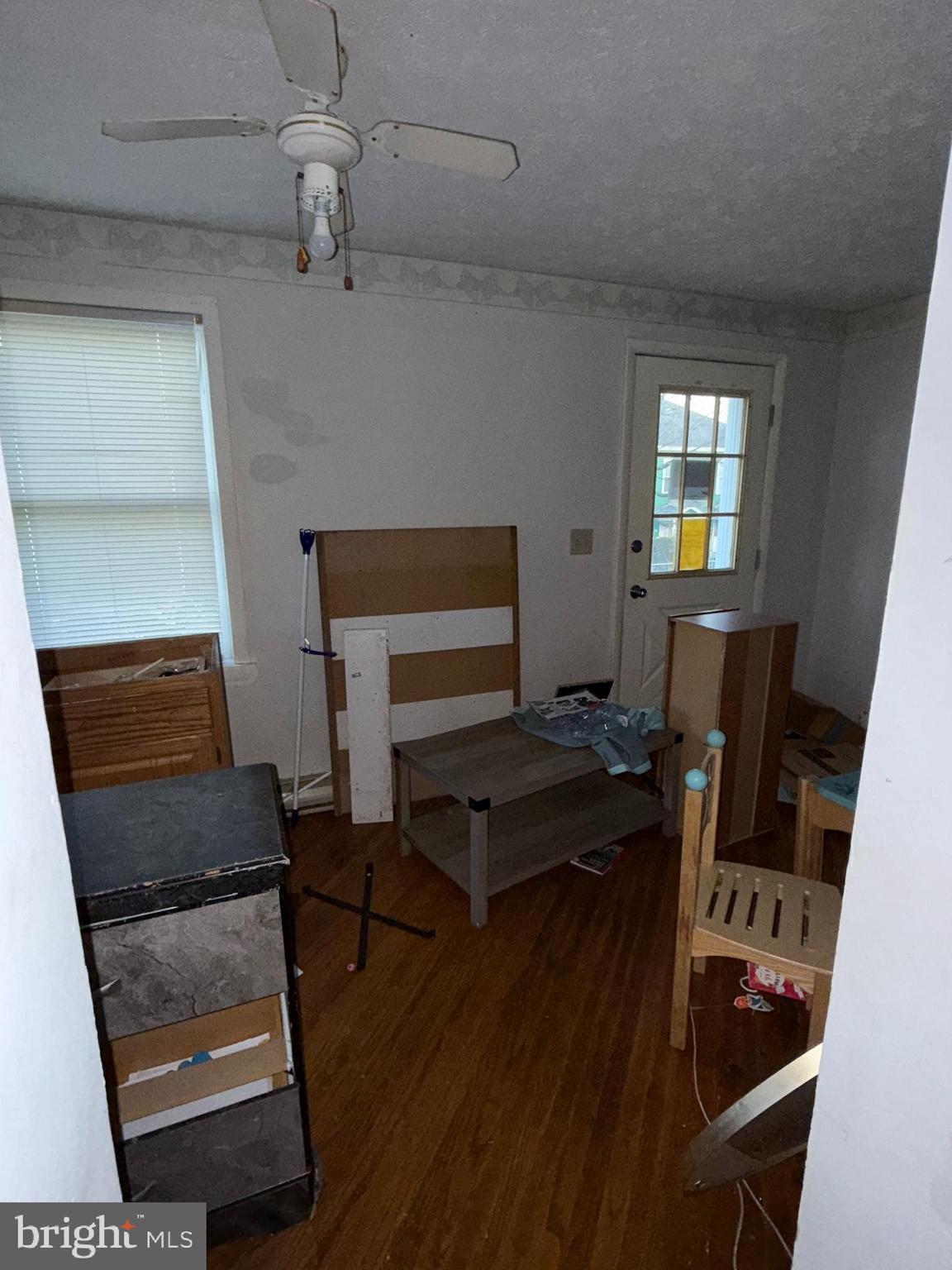 118 W MECHANIC STREET