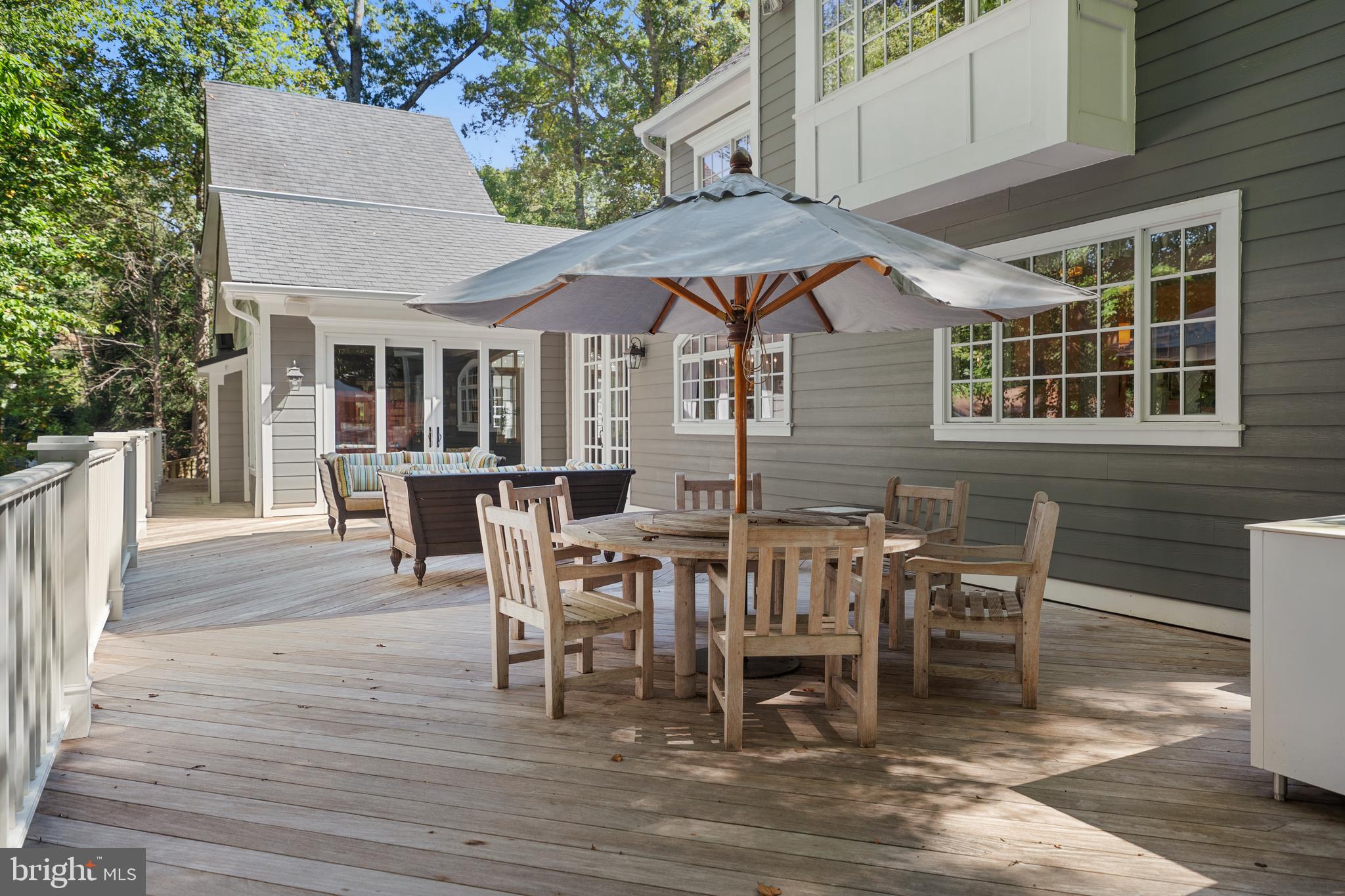 CHESTERBROOK FARM - Residential