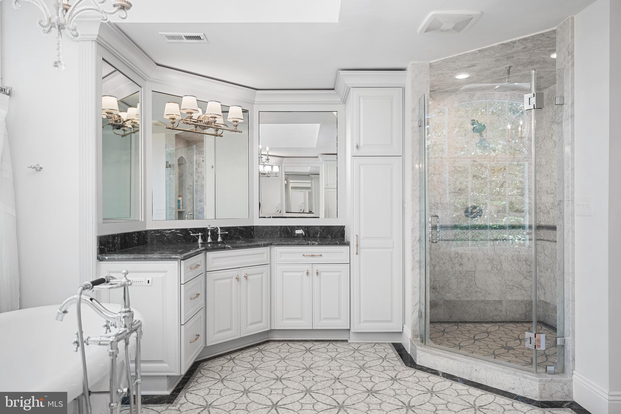 CHESTERBROOK FARM - Residential