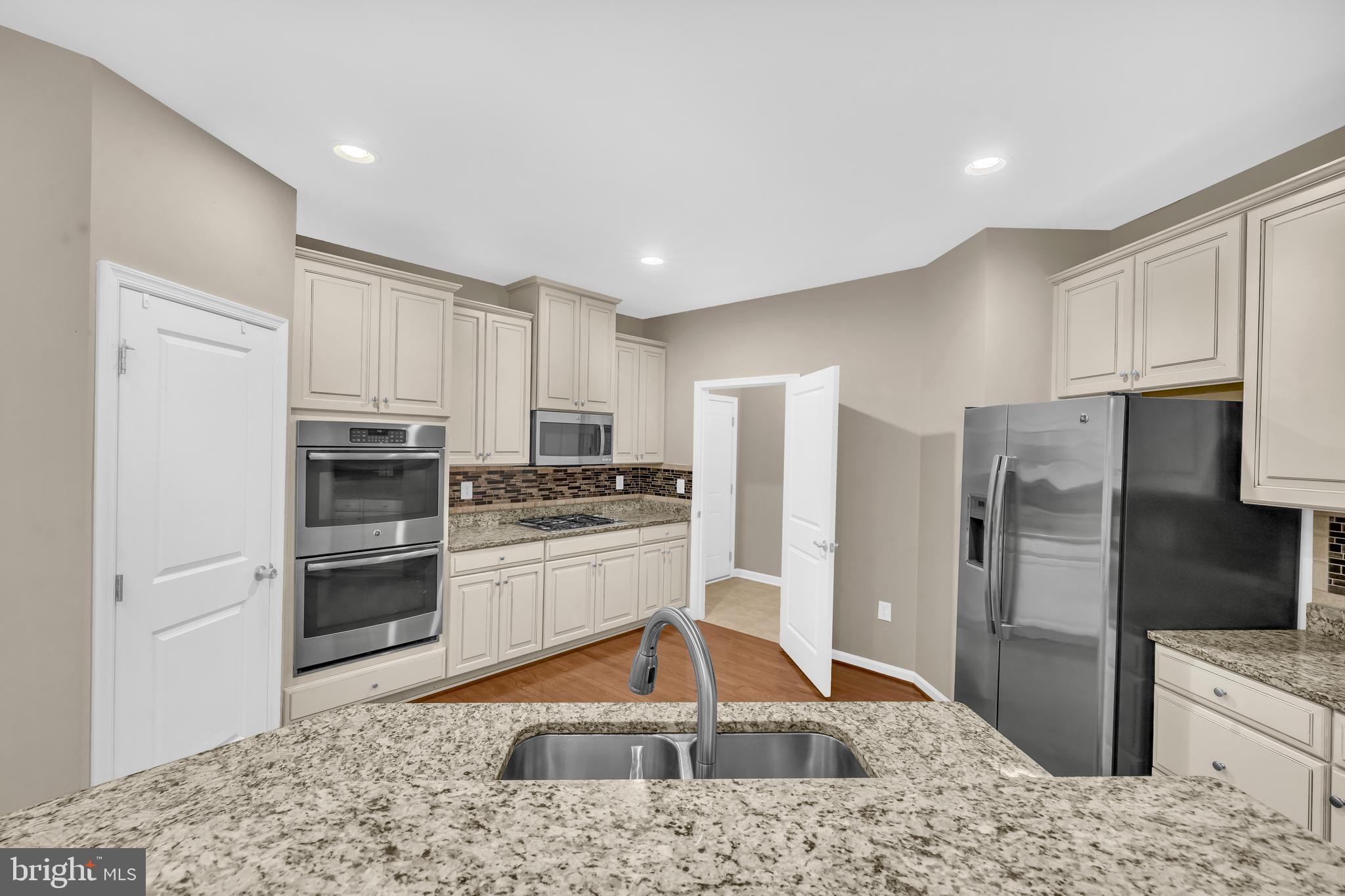 CD SMITH - Residential Lease