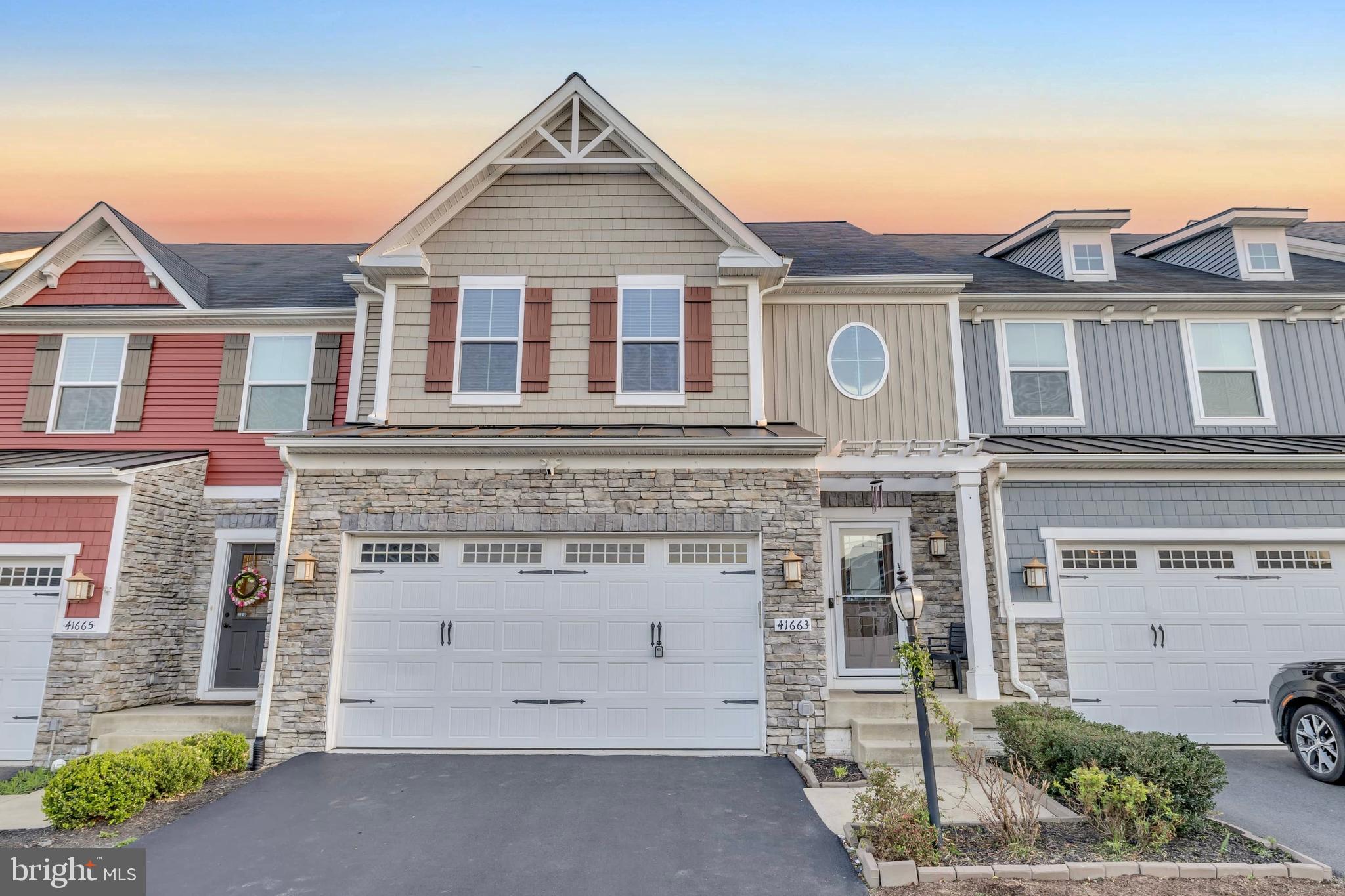 CD SMITH - Residential Lease