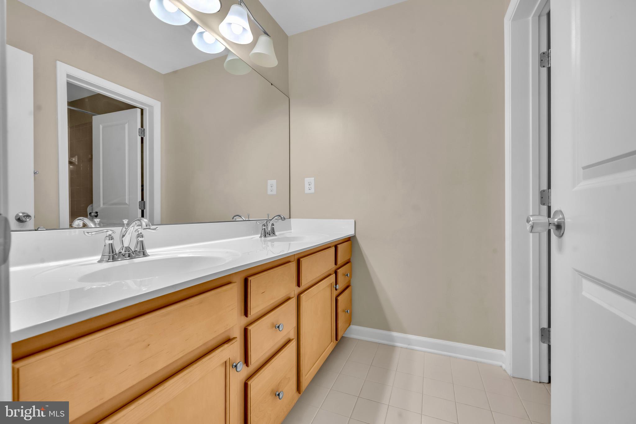 CD SMITH - Residential Lease