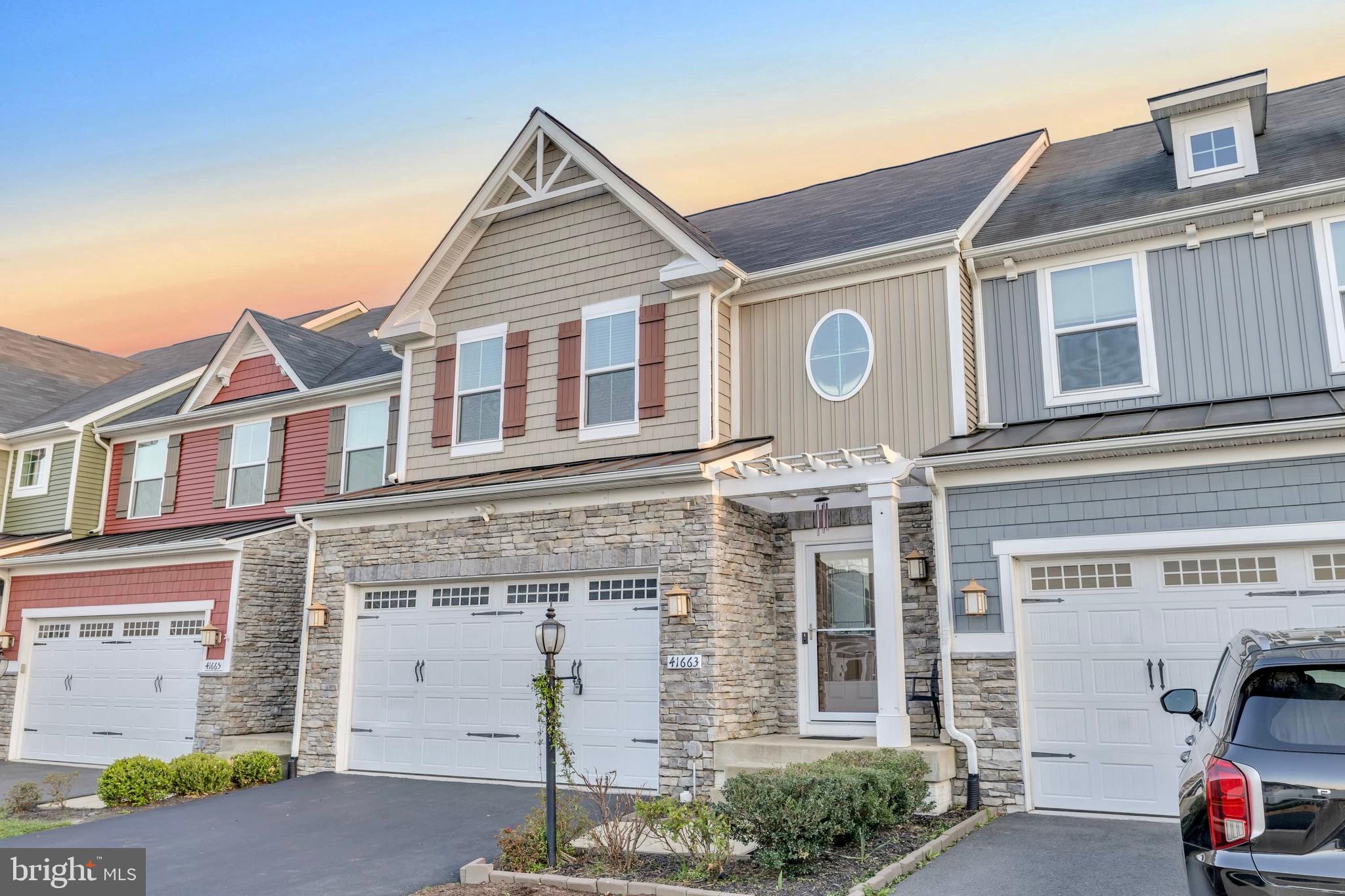 CD SMITH - Residential Lease