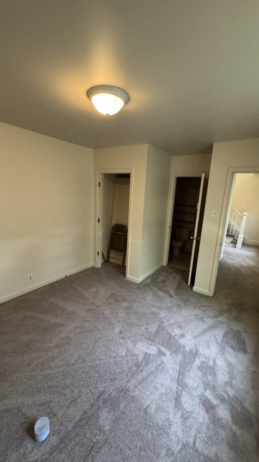 DEER POND - Residential