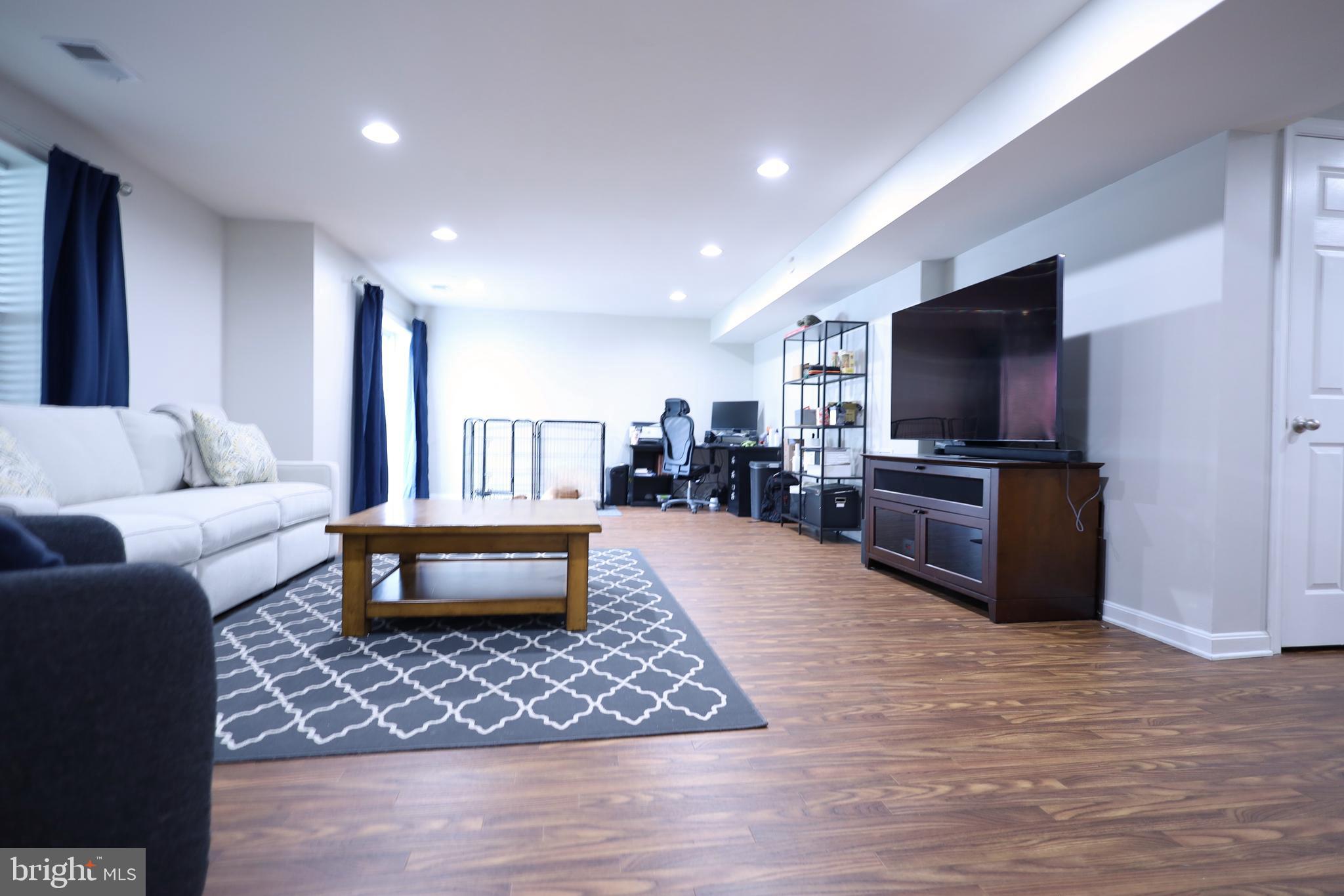 QUIET INHERITANCE - Residential