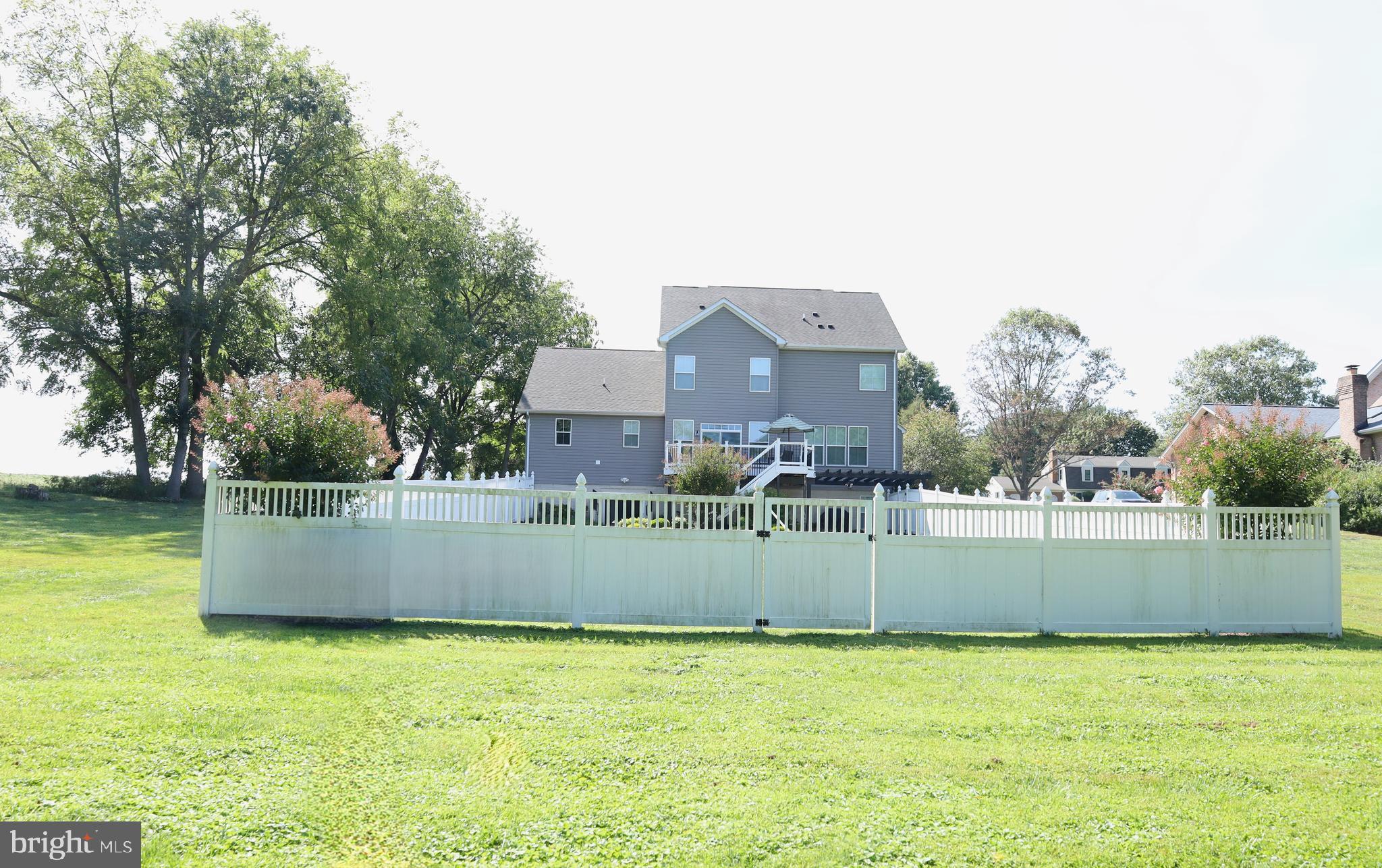 QUIET INHERITANCE - Residential