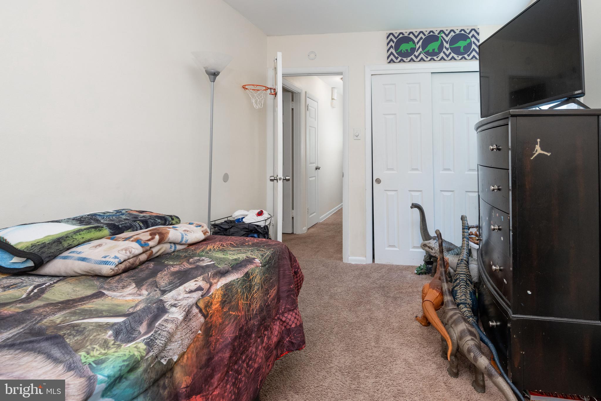 ROXBOROUGH - Residential Income