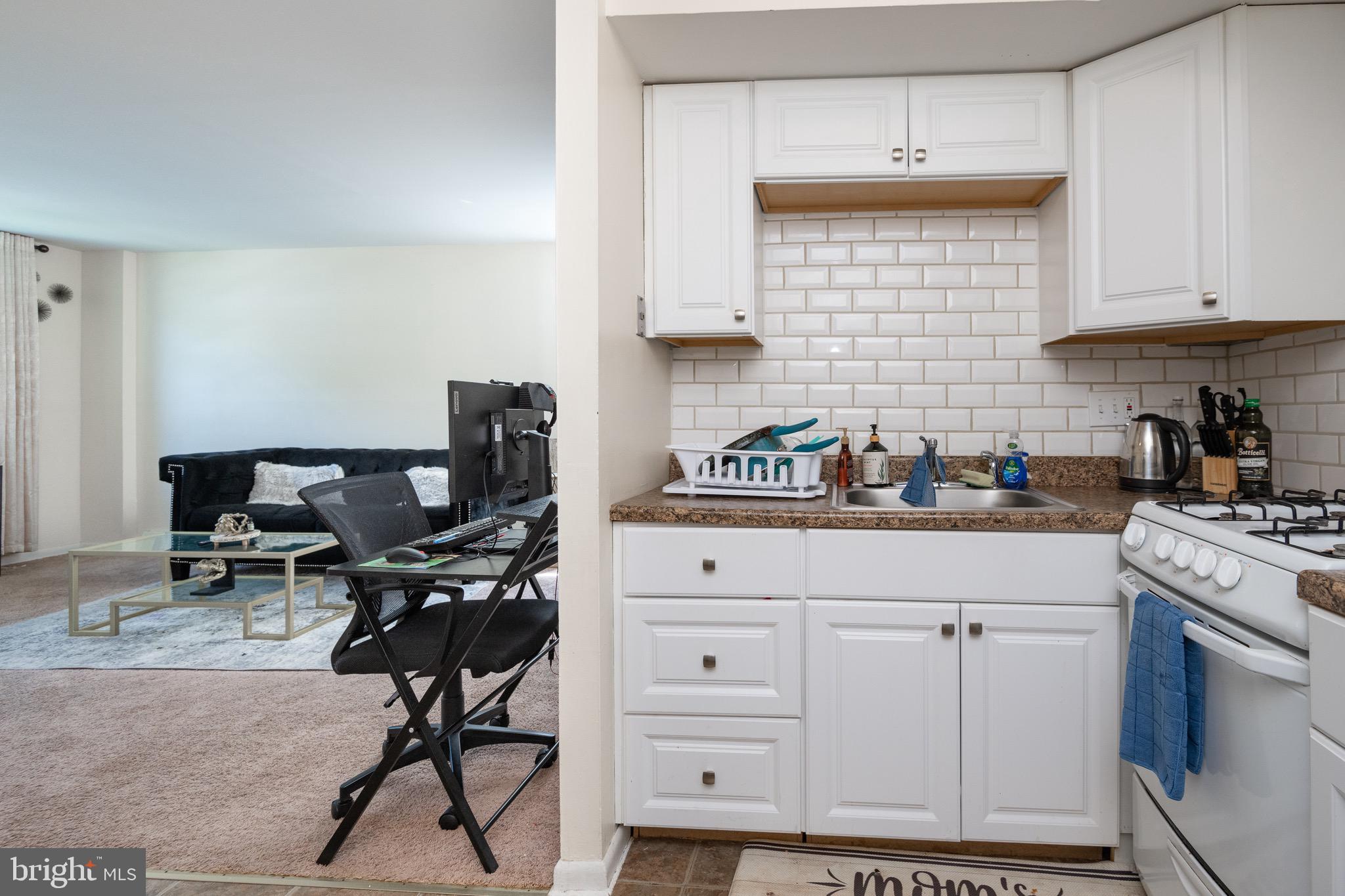 ROXBOROUGH - Residential Income