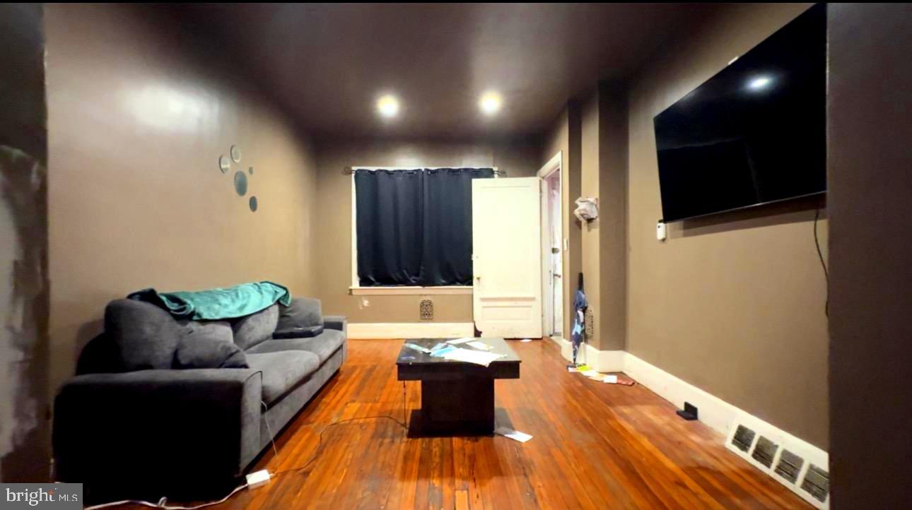 CEDAR PARK - Residential Income