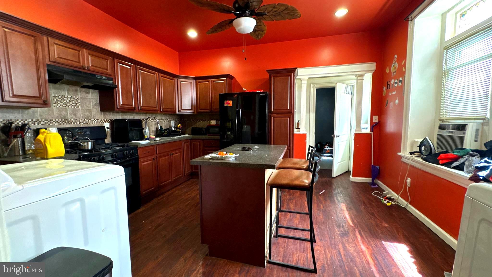 CEDAR PARK - Residential Income